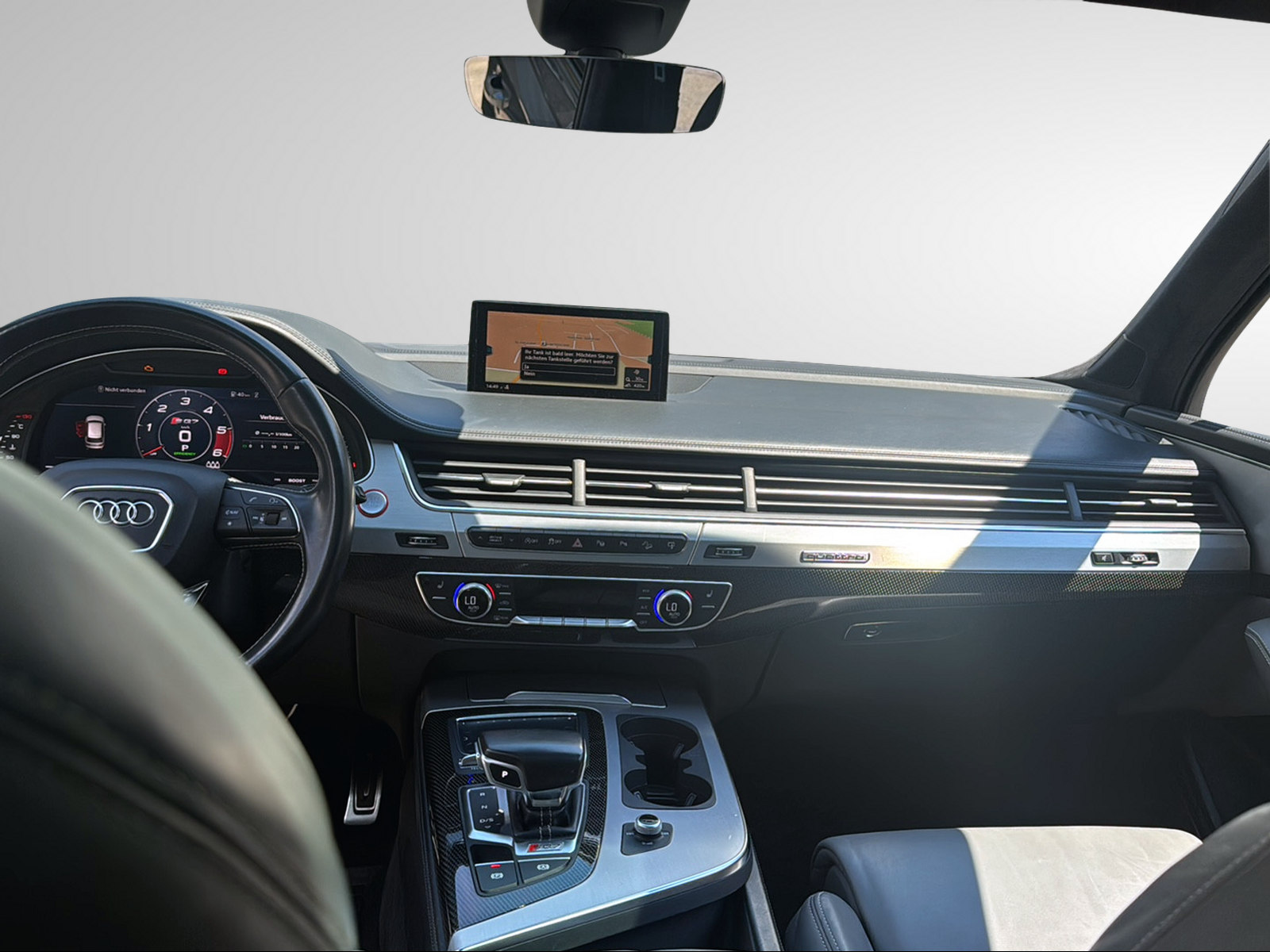 AUDI SQ7 4.0 TDI quattro tiptronic-image-19