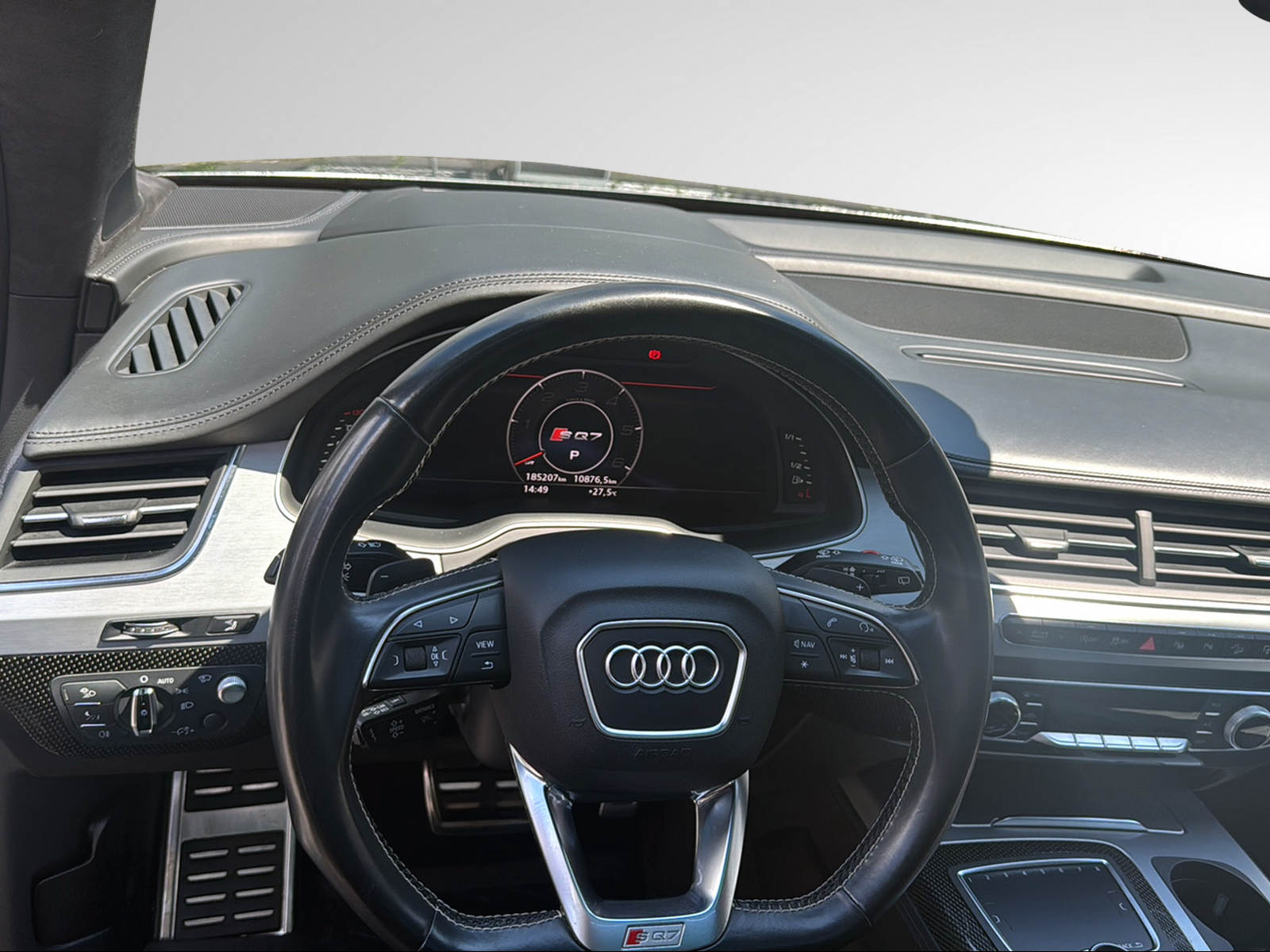 AUDI SQ7 4.0 TDI quattro tiptronic-image-15