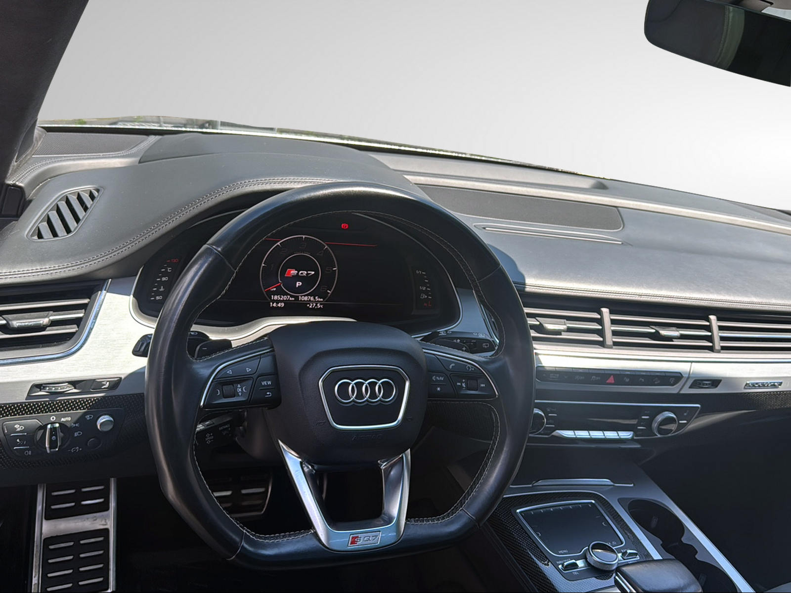 AUDI SQ7 4.0 TDI quattro tiptronic-image-16