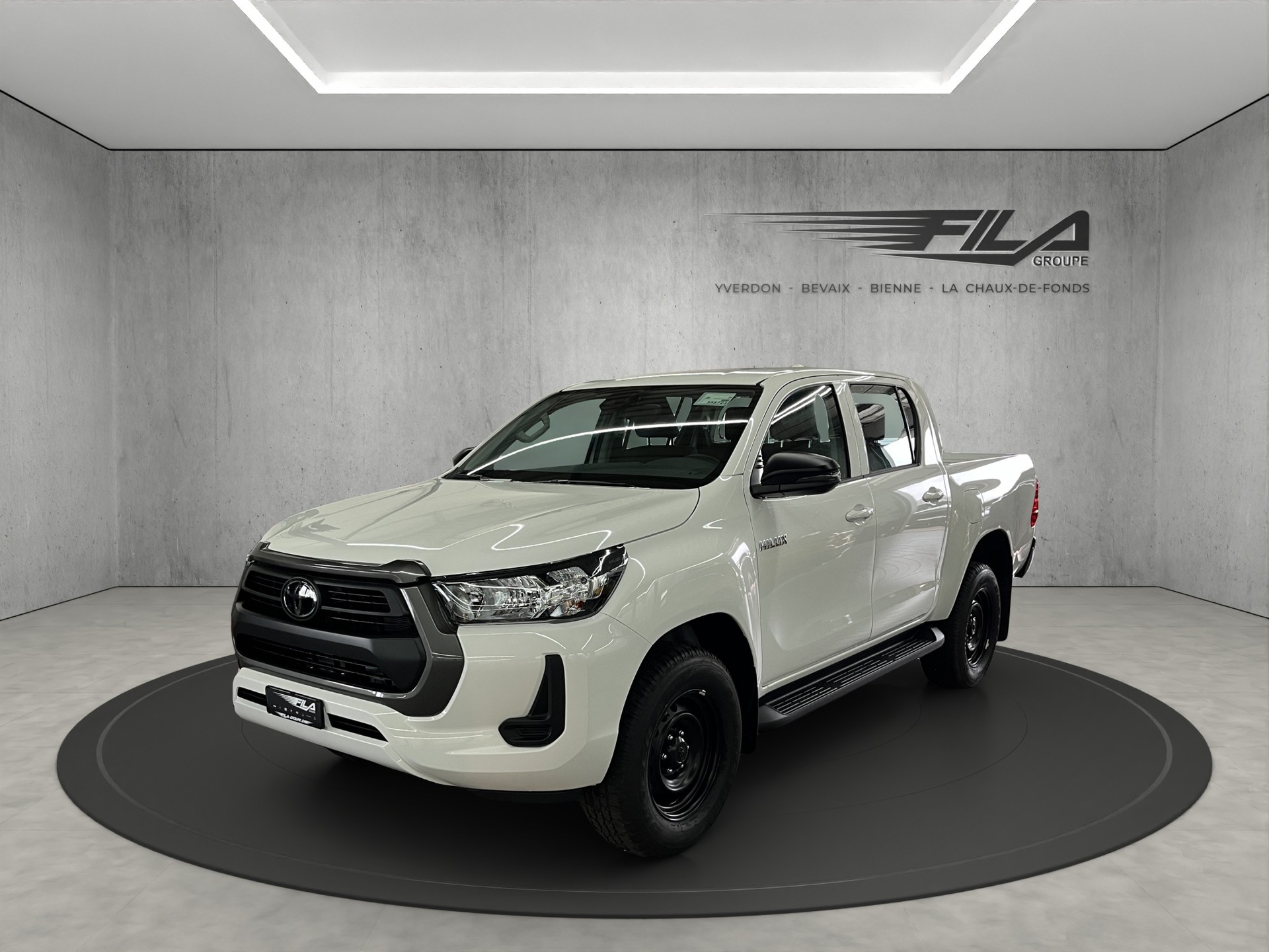 TOYOTA Hilux DC-pick-up 2.8D-4D Comfort-image-0
