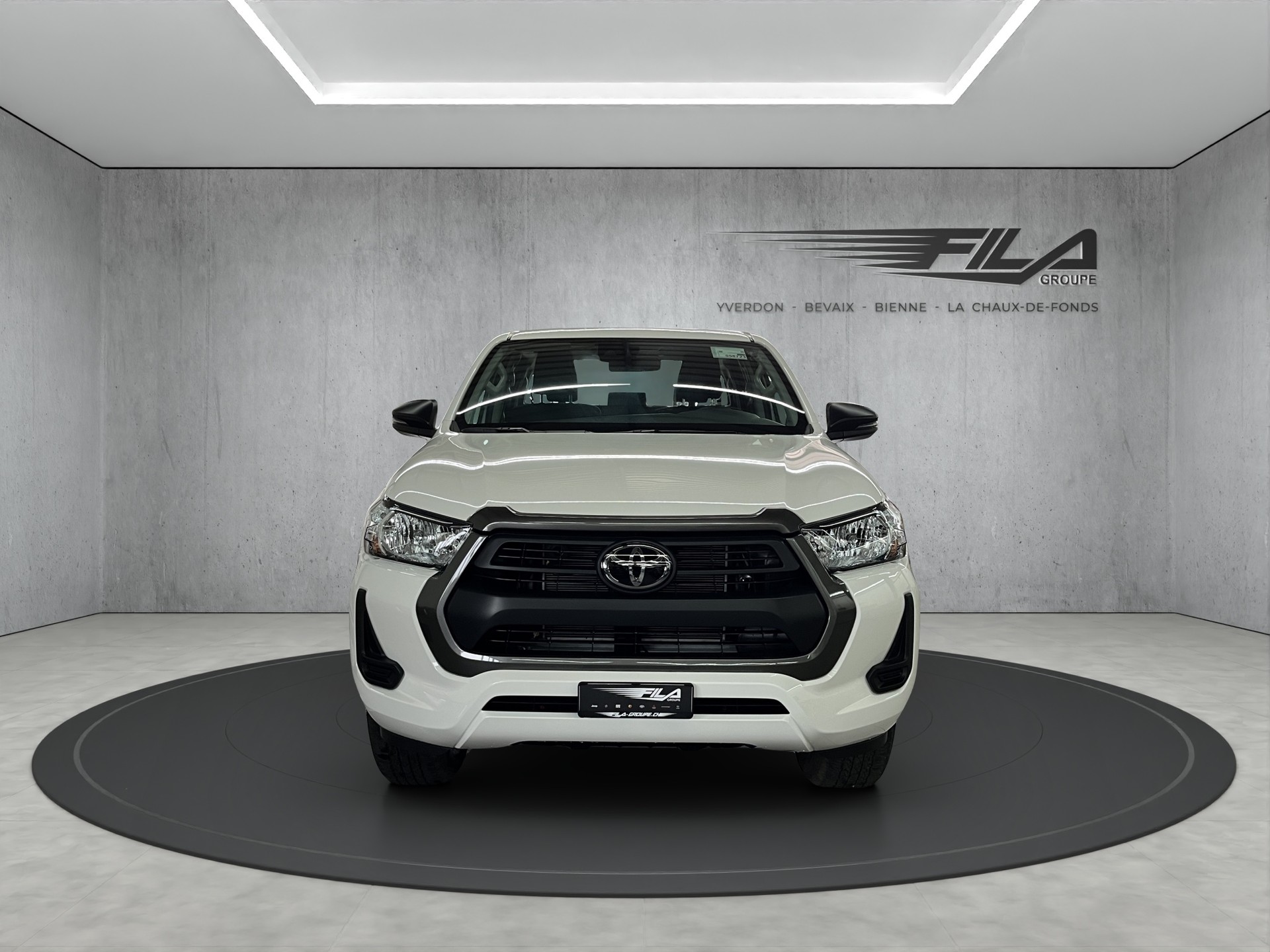 TOYOTA Hilux DC-pick-up 2.8D-4D Comfort-image-1