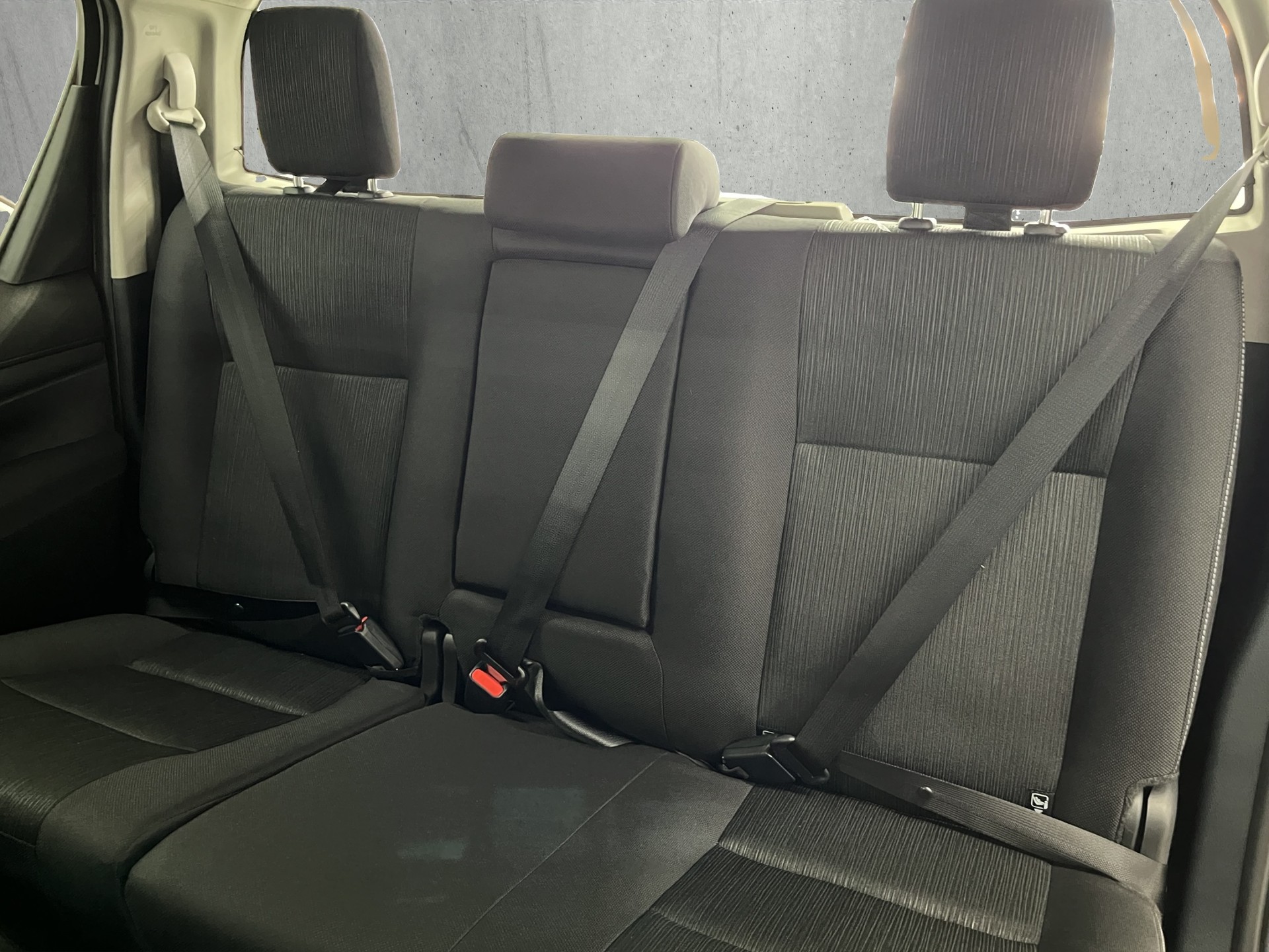 TOYOTA Hilux DC-pick-up 2.8D-4D Comfort-image-11