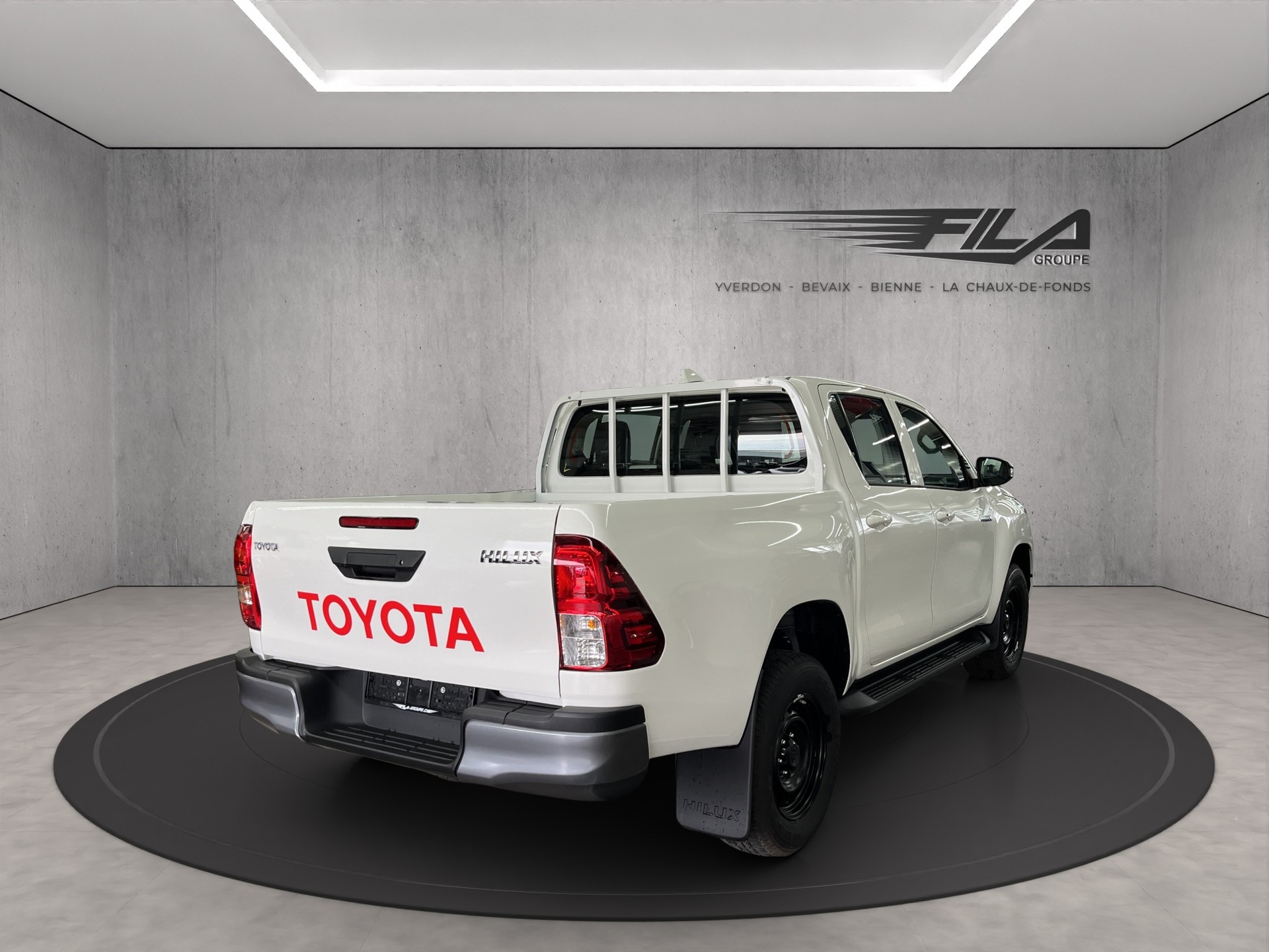TOYOTA Hilux DC-pick-up 2.8D-4D Comfort-image-4