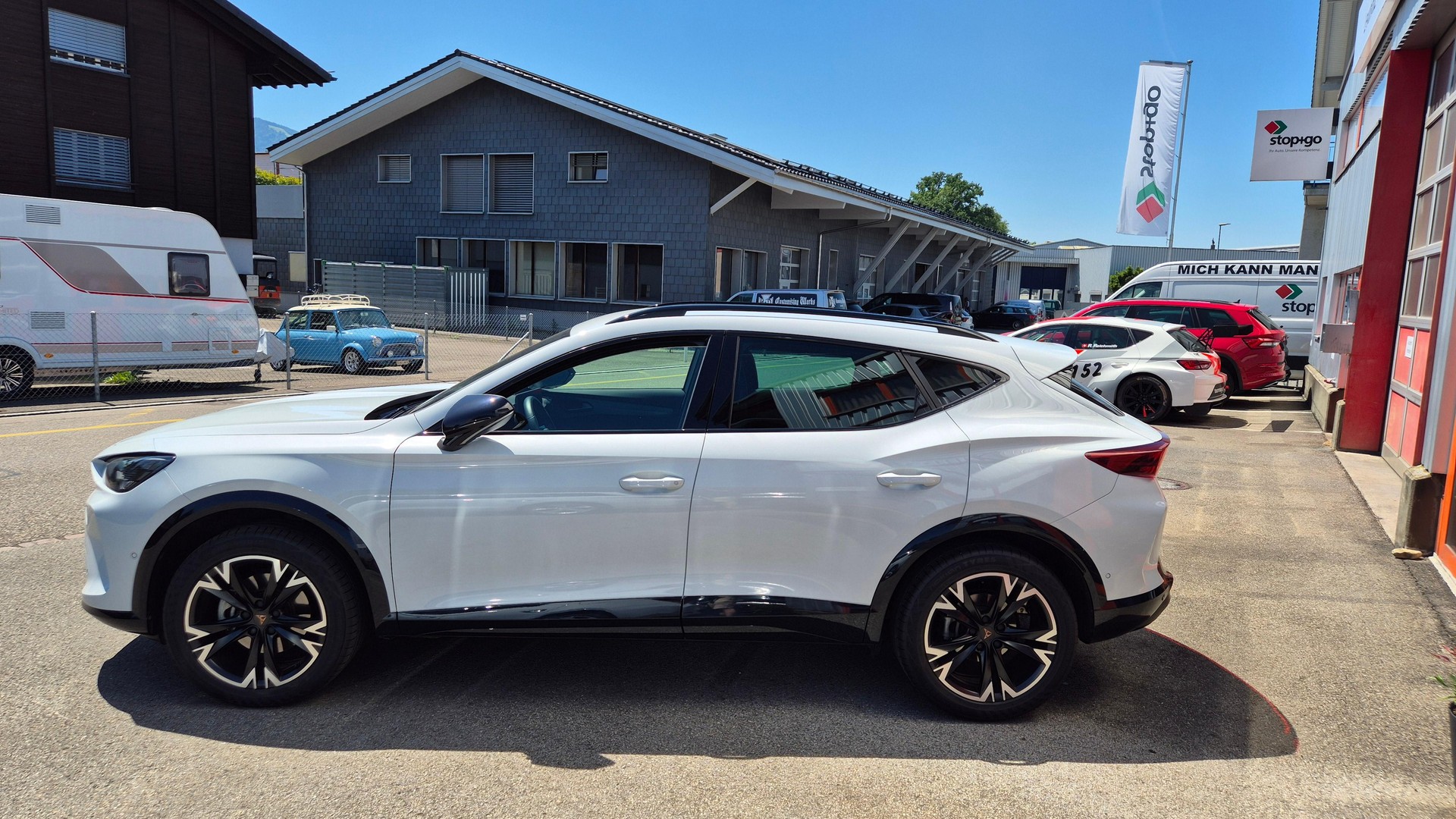 CUPRA Formentor 1.5 eTSI DSG-image-4