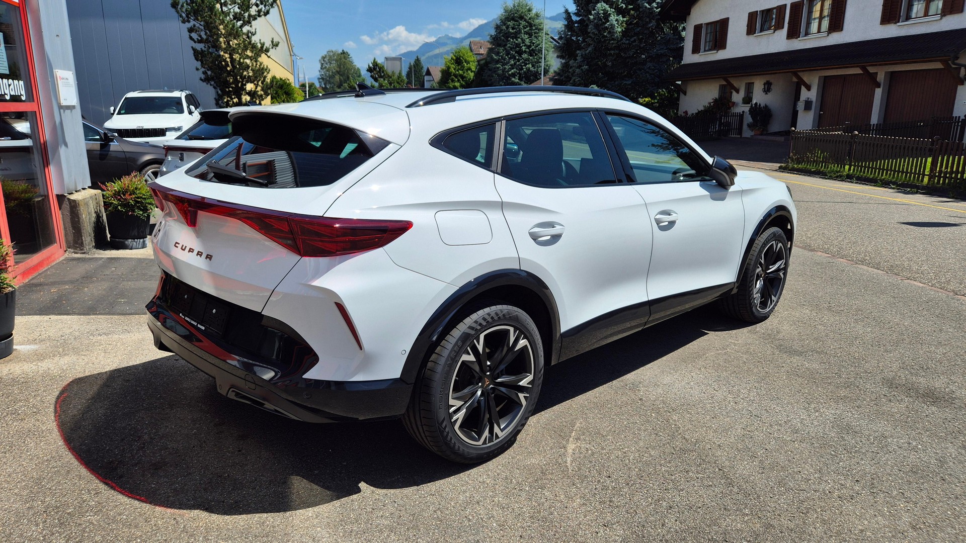 CUPRA Formentor 1.5 eTSI DSG-image-6