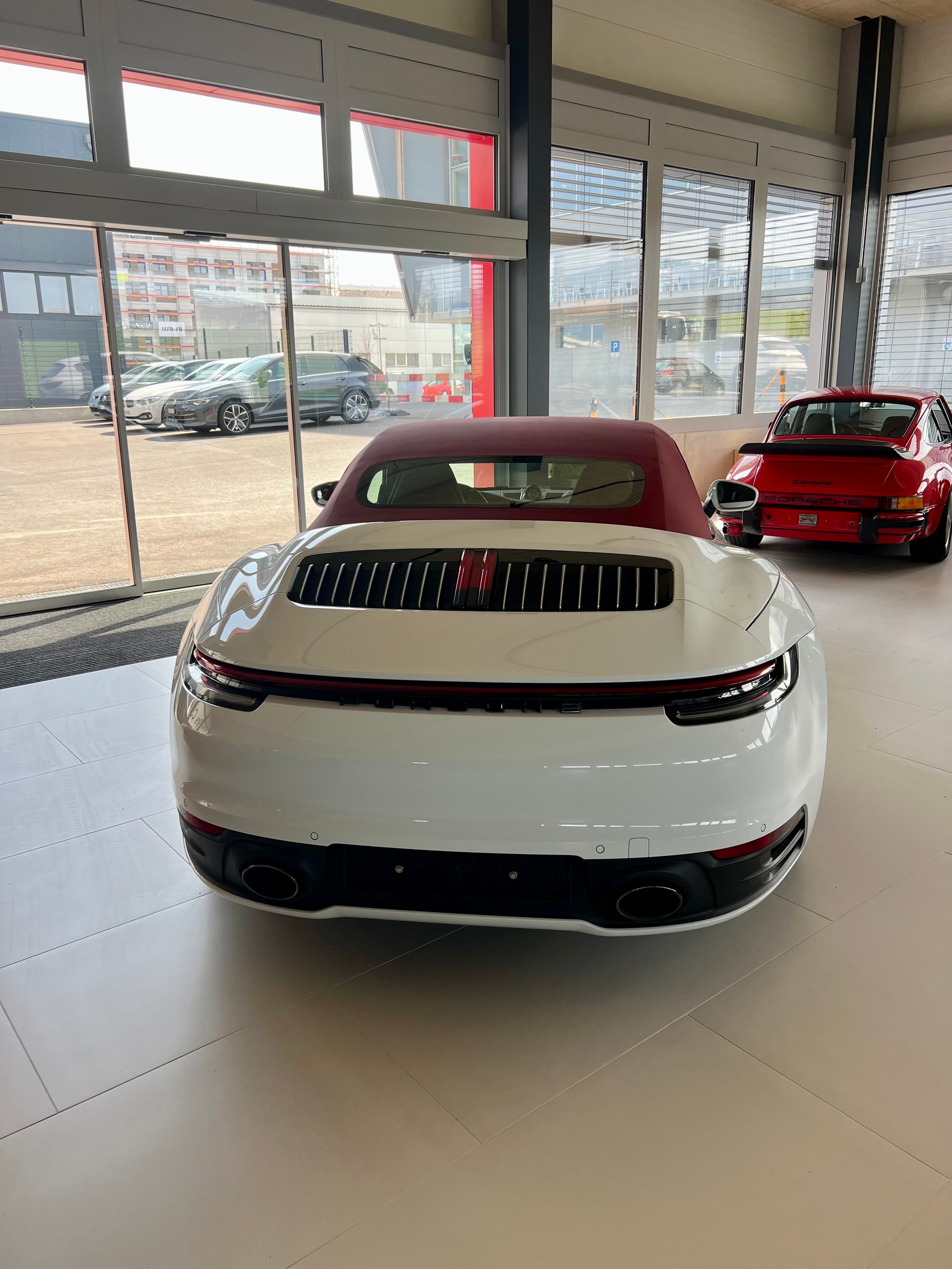 PORSCHE 911 Carrera 4S Cabriolet PDK-image-8