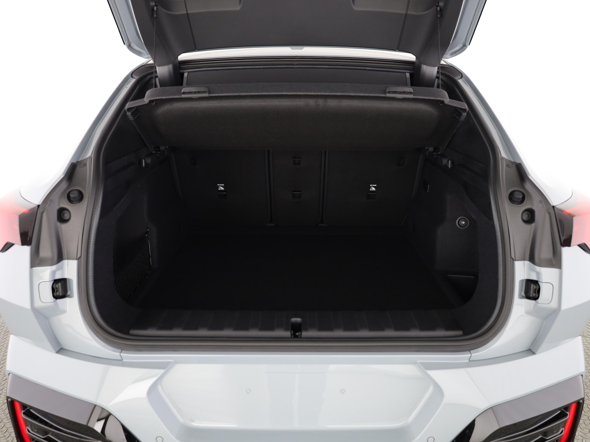 BMW iX2 30 xDrive-image-7