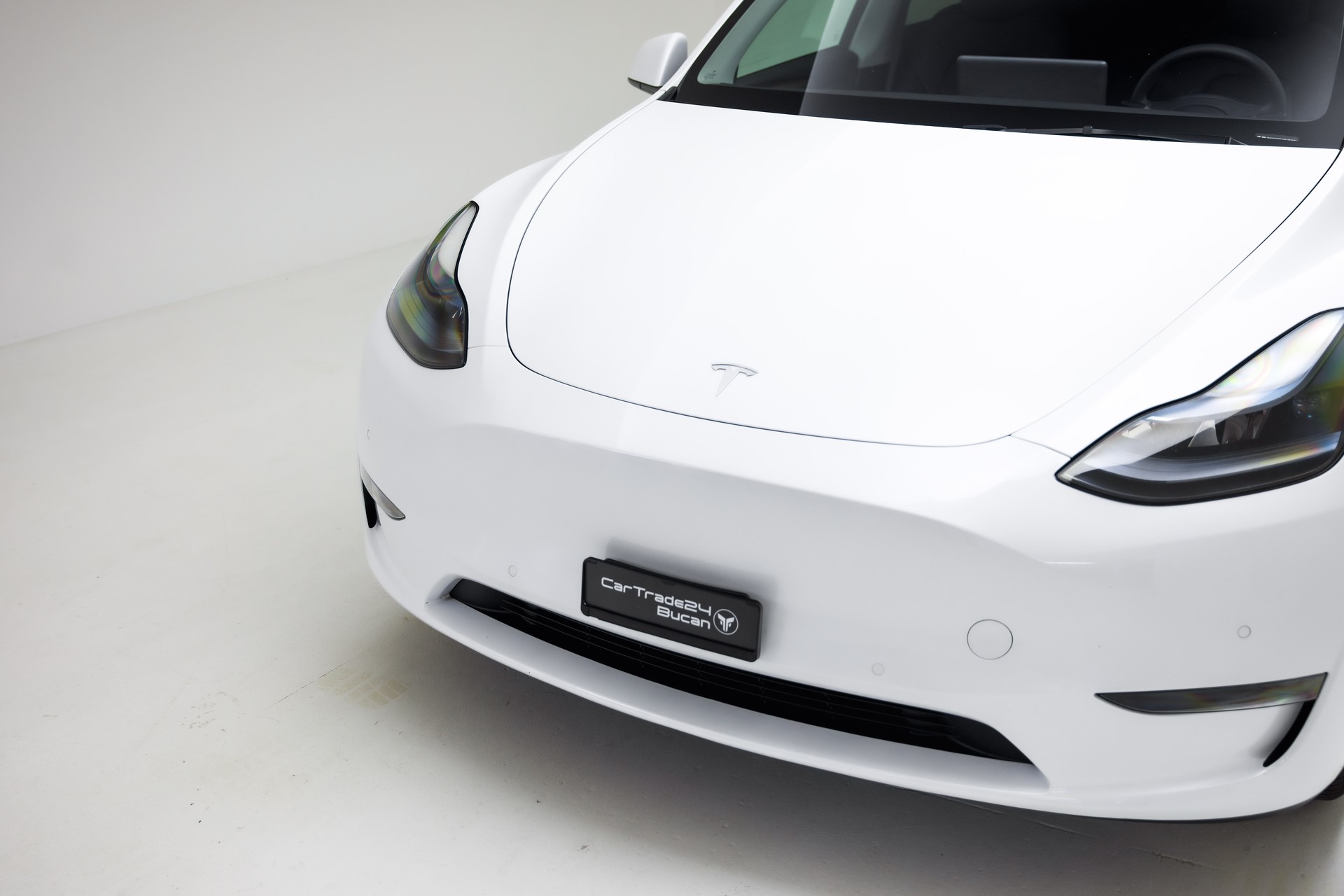 TESLA Model Y Long Range-image-11