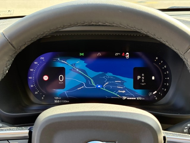 VOLVO XC40 2.0 B5 MH Ultimate Dark AWD-image-8
