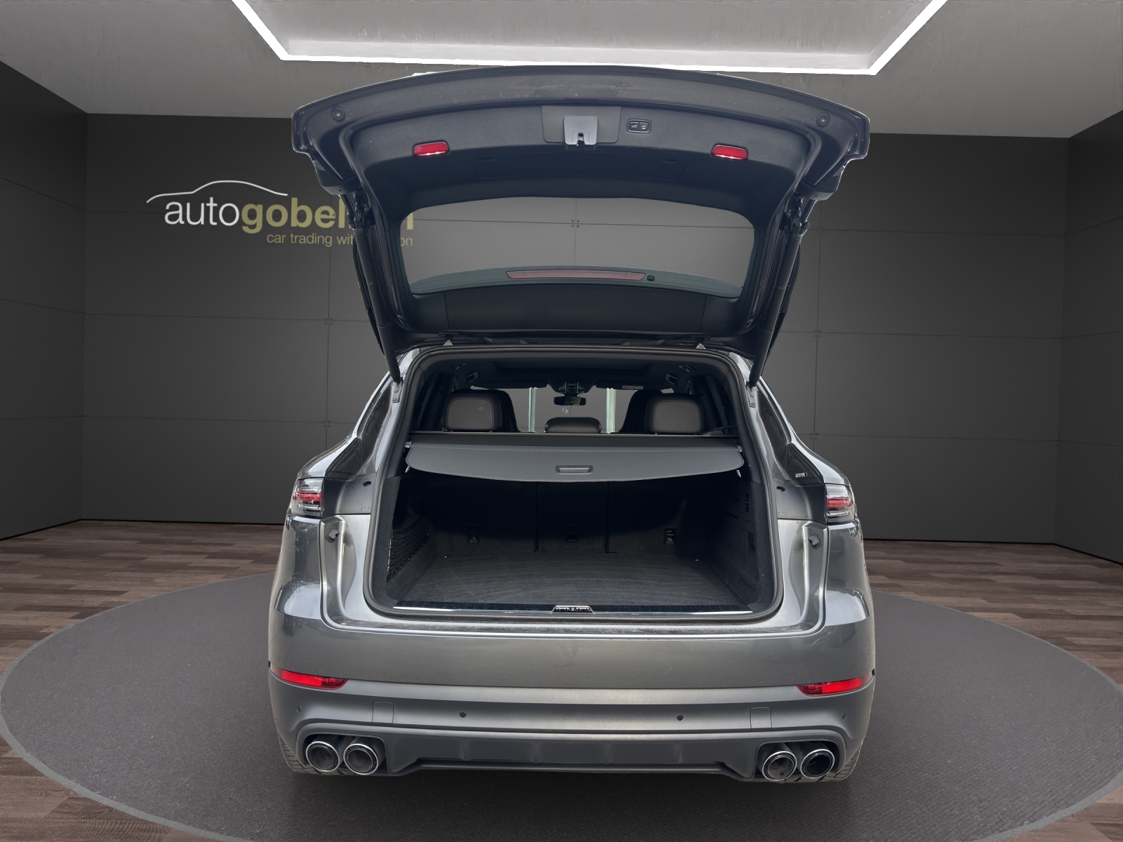 PORSCHE Cayenne S-image-12
