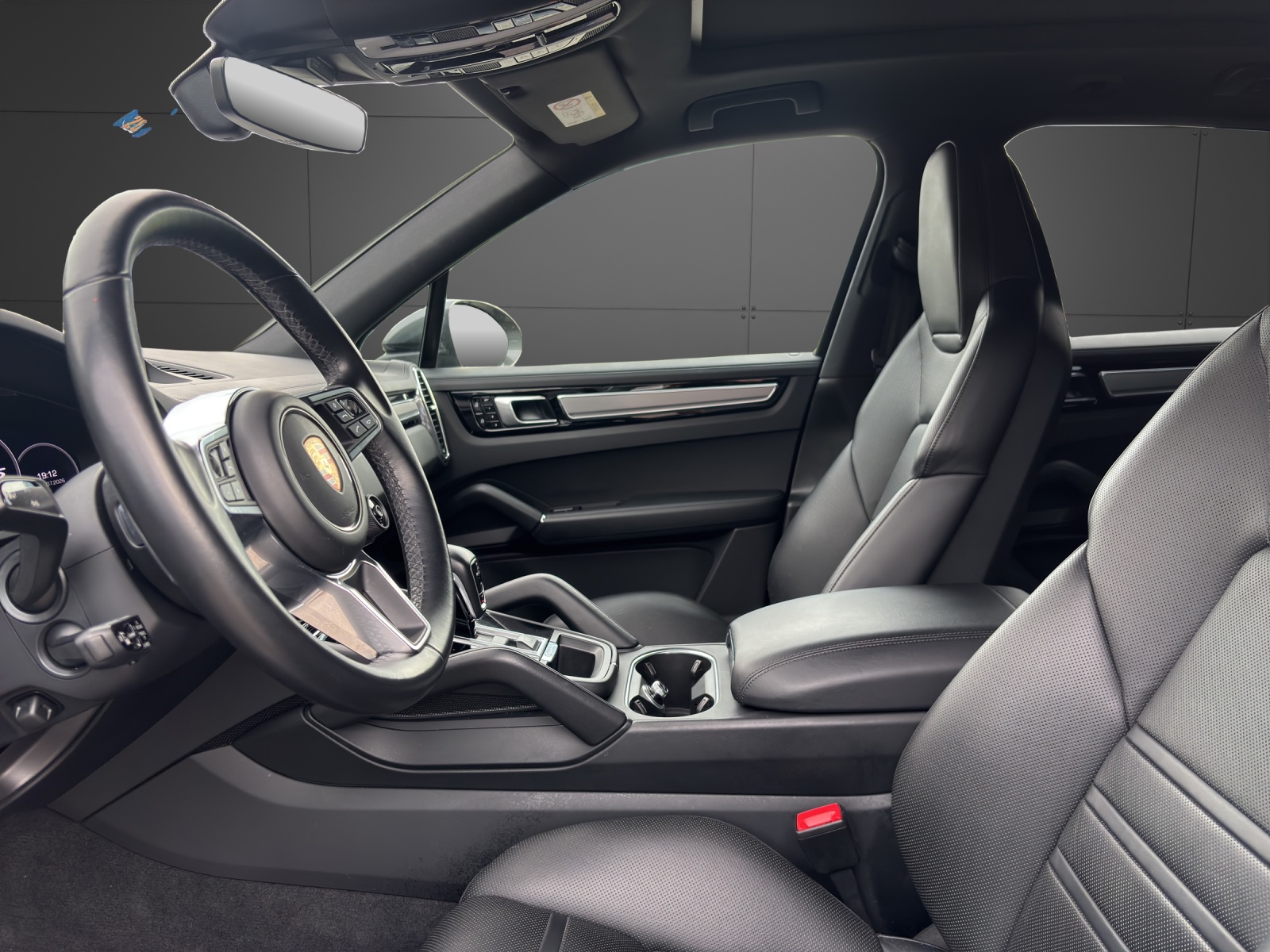 PORSCHE Cayenne S-image-2