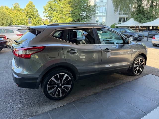 NISSAN Qashqai 1.2 DIG-T tekna Xtronic CVT-image-3