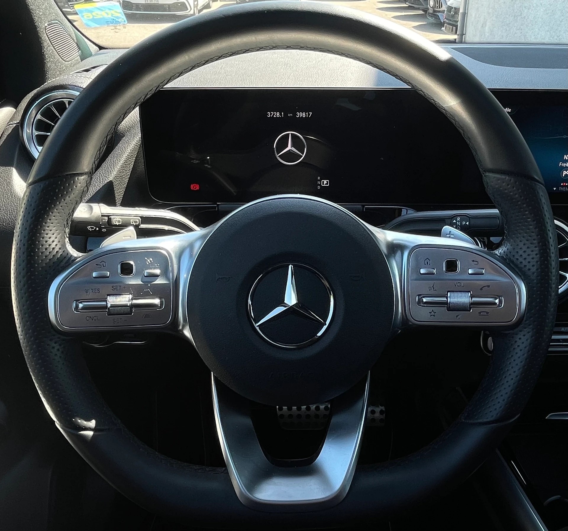 MERCEDES-BENZ B 220 d 4Matic AMG Line 8G-DCT-image-7