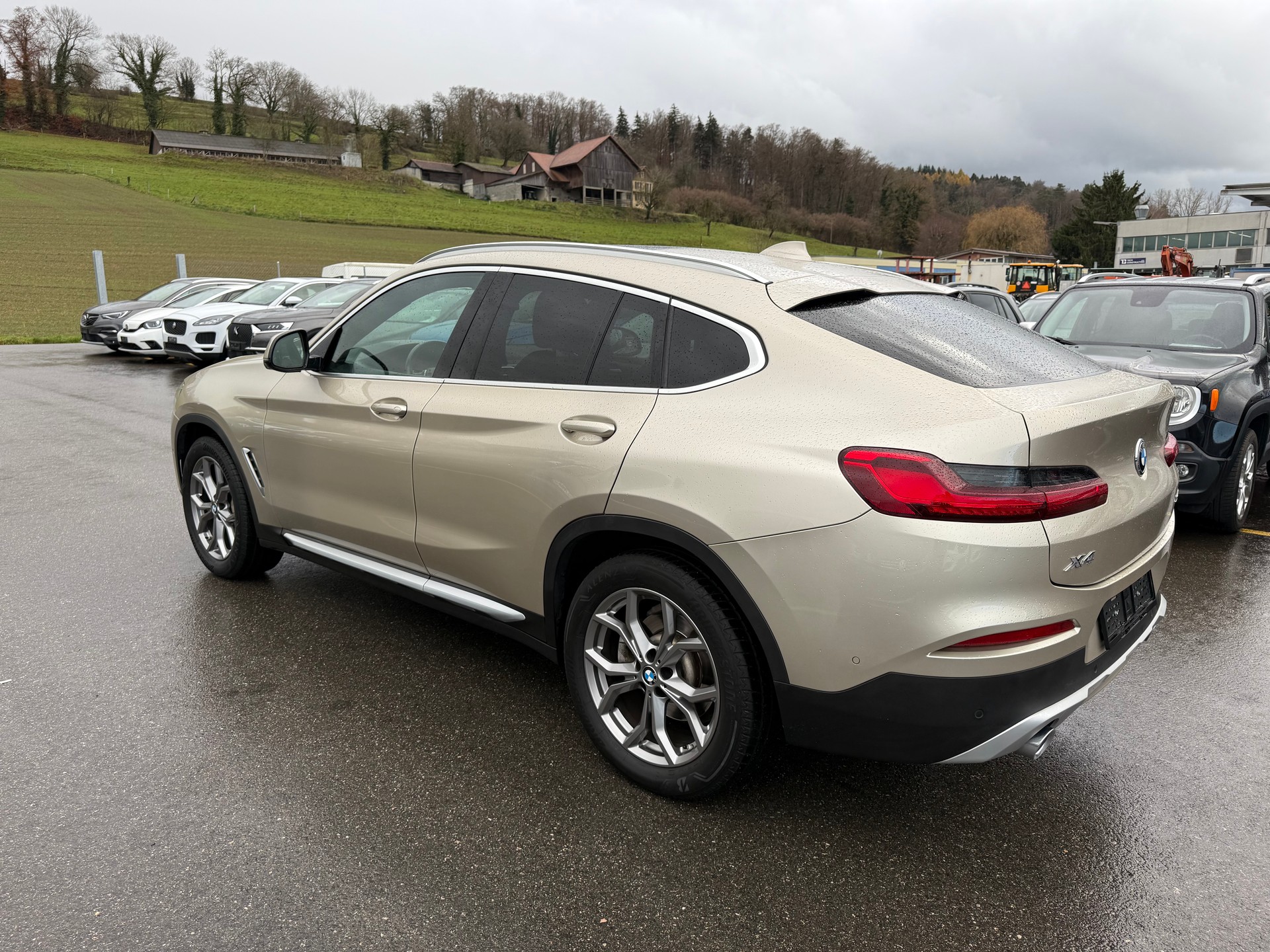 BMW X4 xDrive 30i xLine Steptronic-image-6
