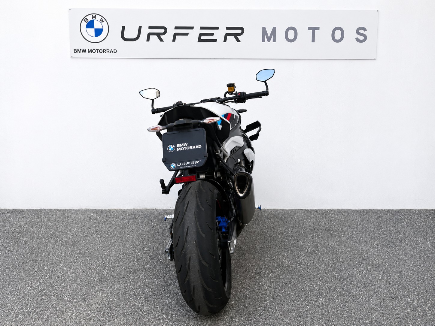 BMW M 1000 R-image-6