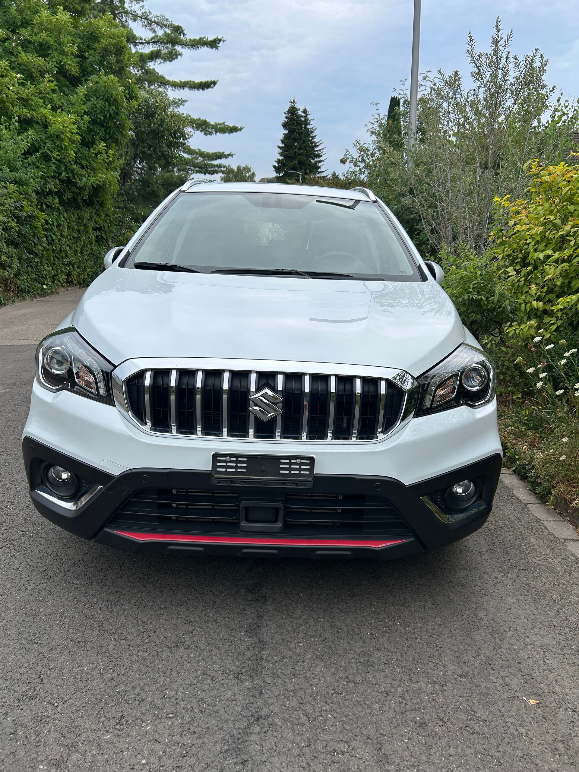 SUZUKI 1.4 T Piz Sulai 4x4-image-0