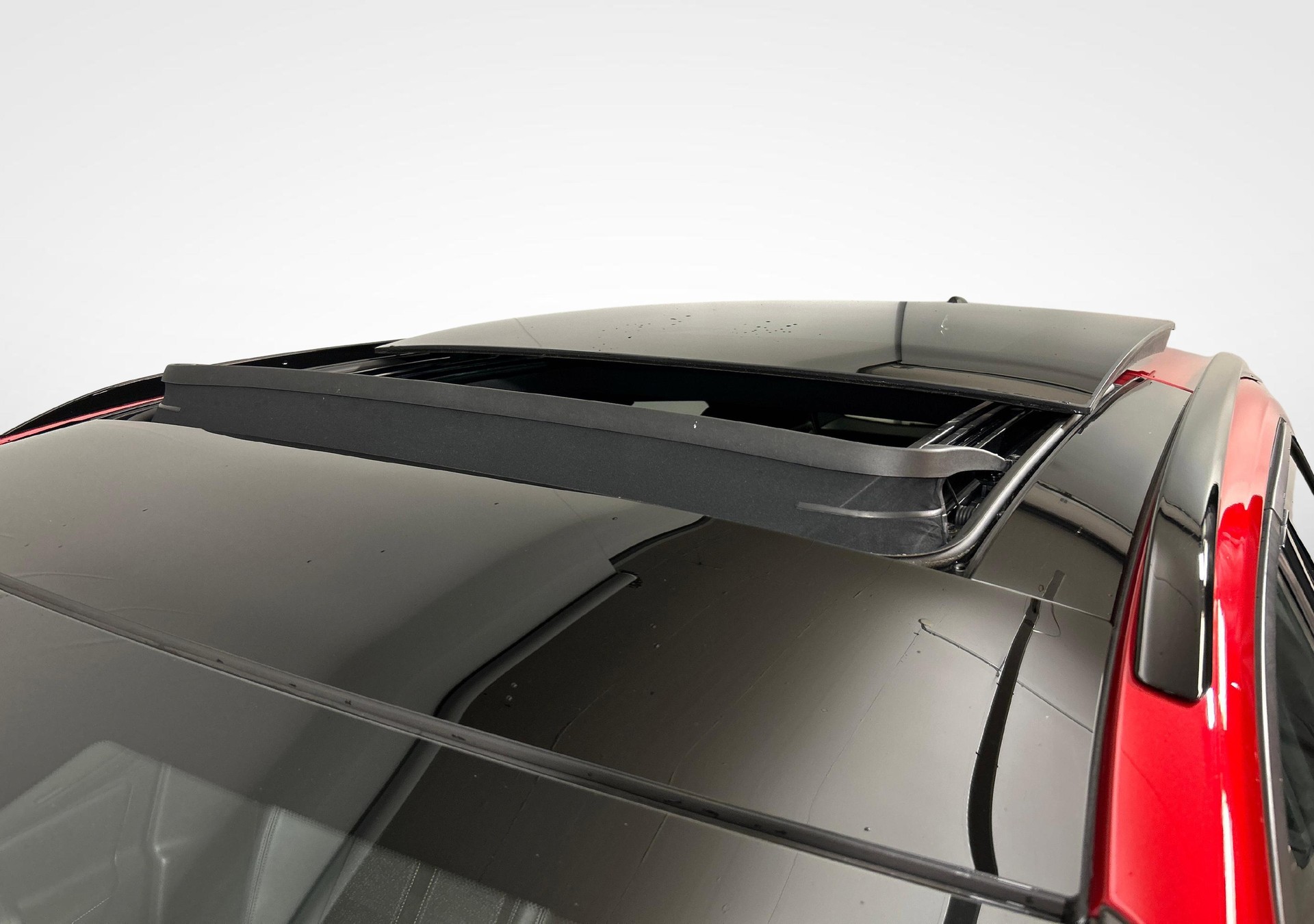 PEUGEOT 308 SW 1.2 Hybrid GT-image-9