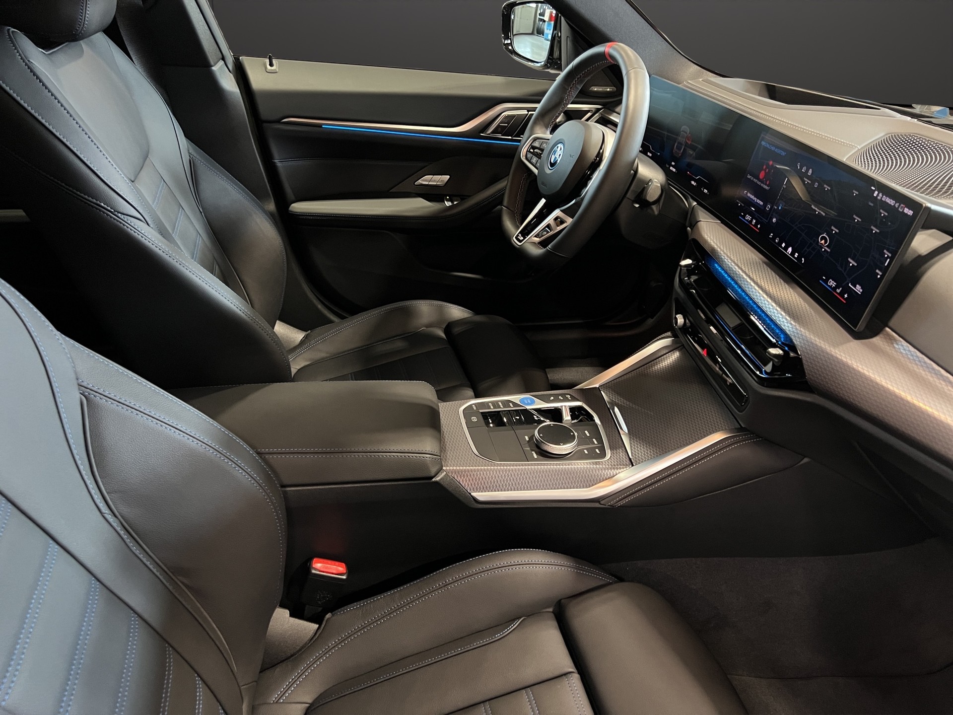BMW i4 M50-image-12
