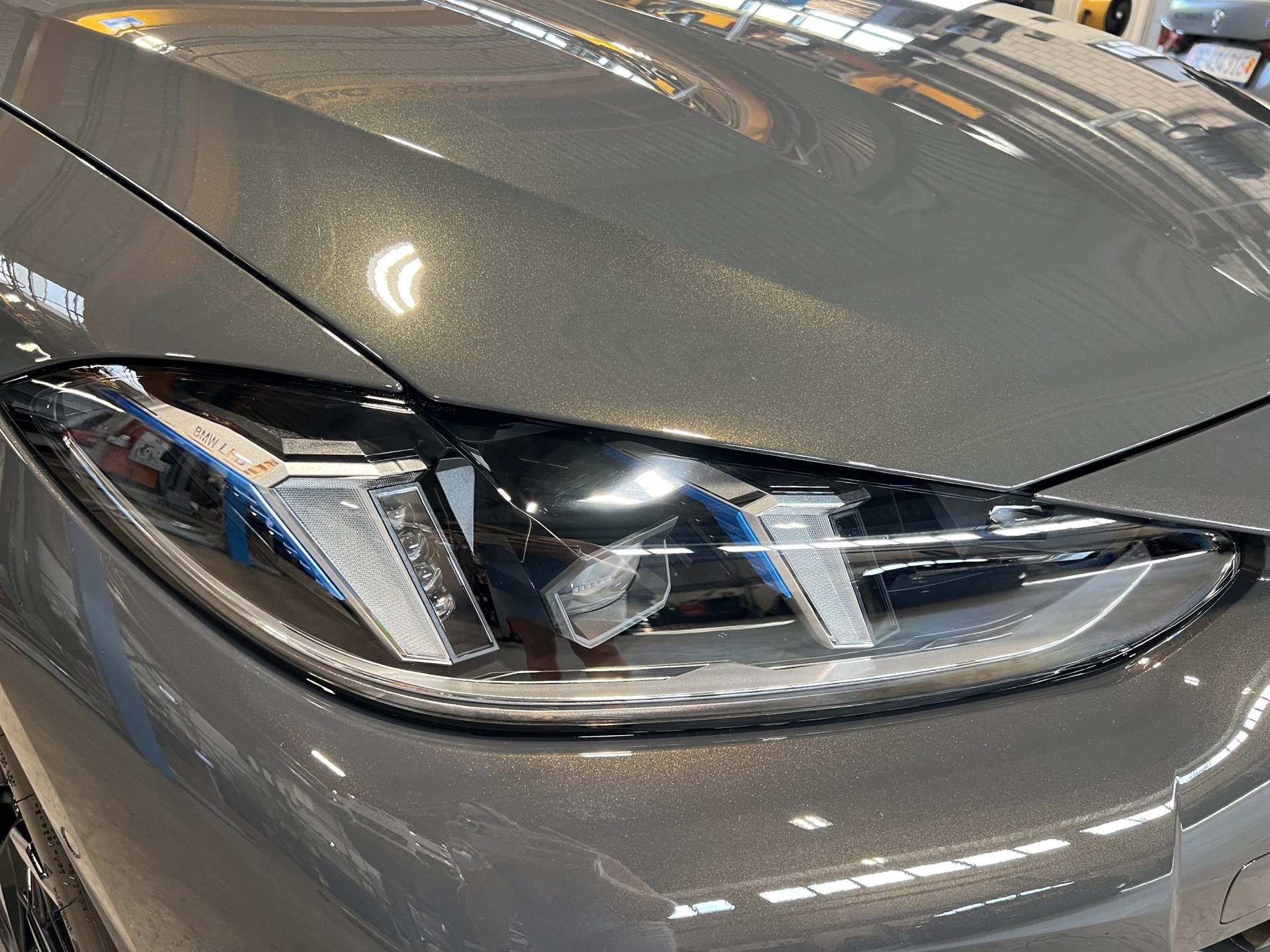 BMW i4 M50-image-5