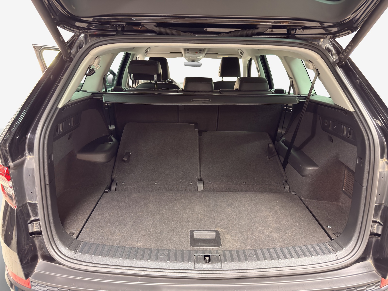 SKODA Kodiaq 2.0 TDI CR Style 4x4 DSG-image-12