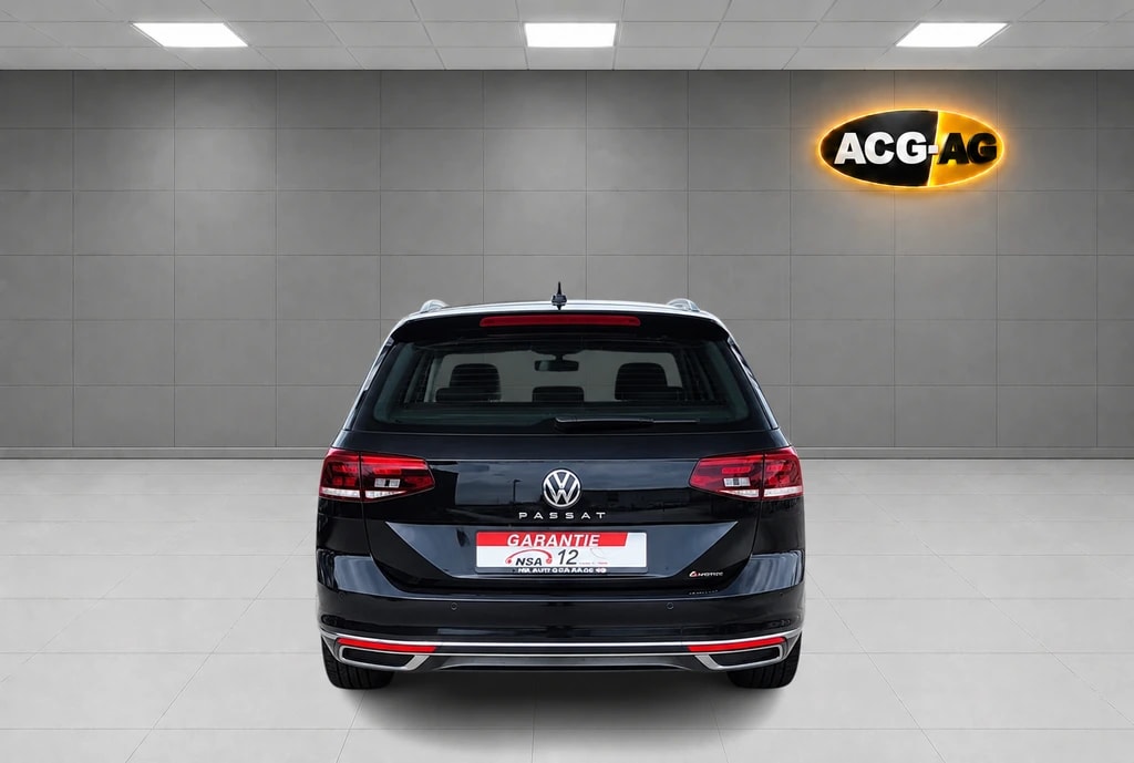 VW Passat 2.0 TDI BMT Elegance 4Motion DSG ** Alcantara-Leder ** Gr-Navi ** RF-Kamera ** Abstandsregelsysteme ** Sitzheizung **-image-4