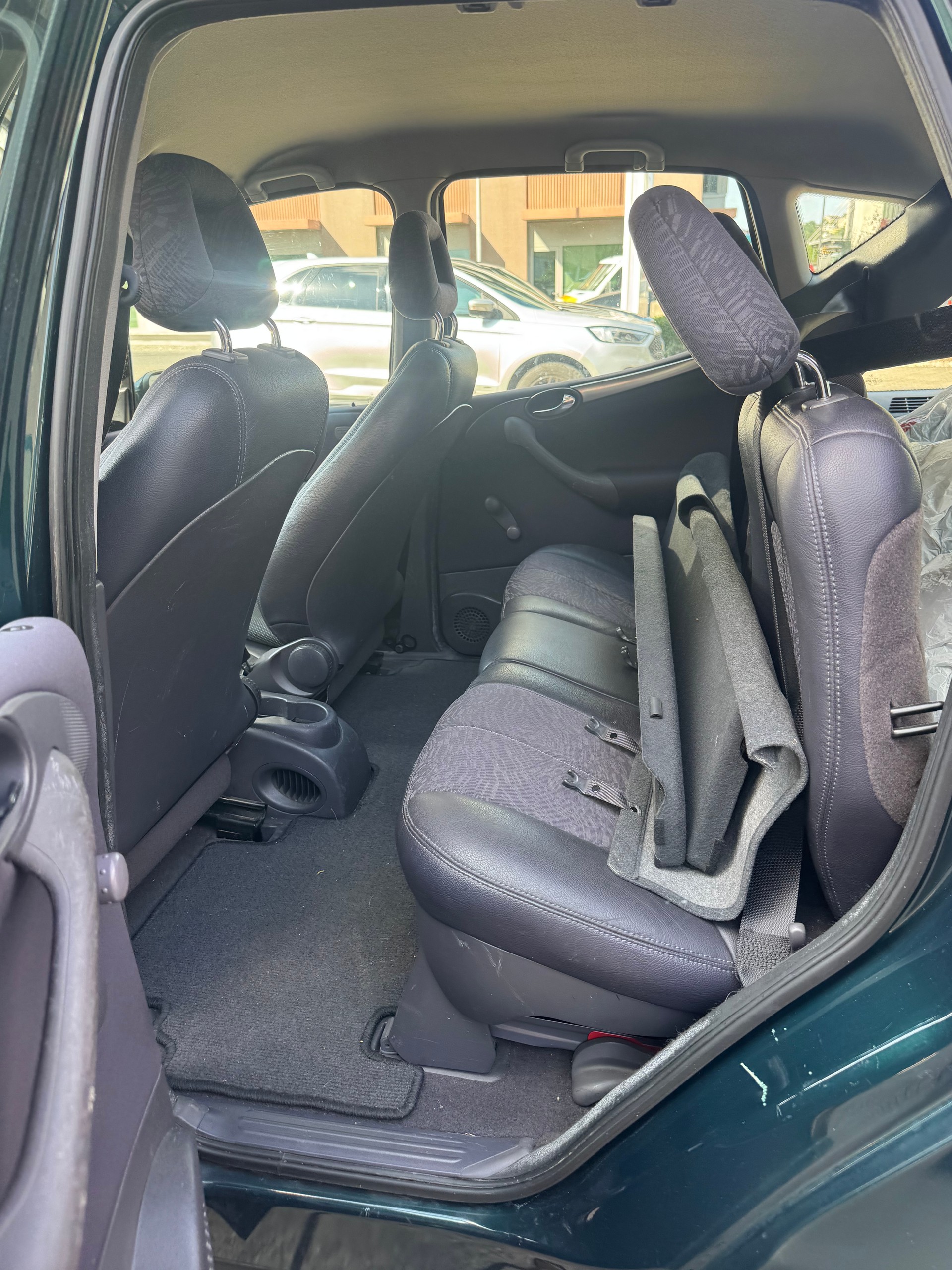 MERCEDES-BENZ A 160 Elégance-image-9
