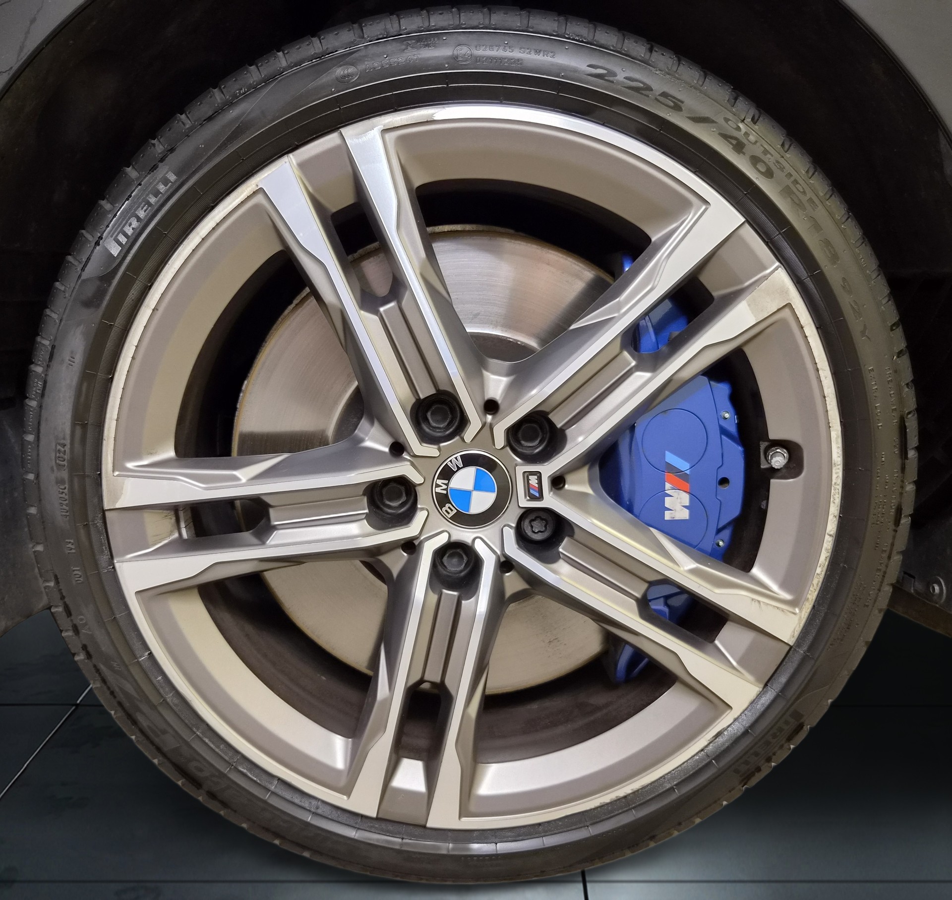 BMW M135i xDrive Steptronic-image-14