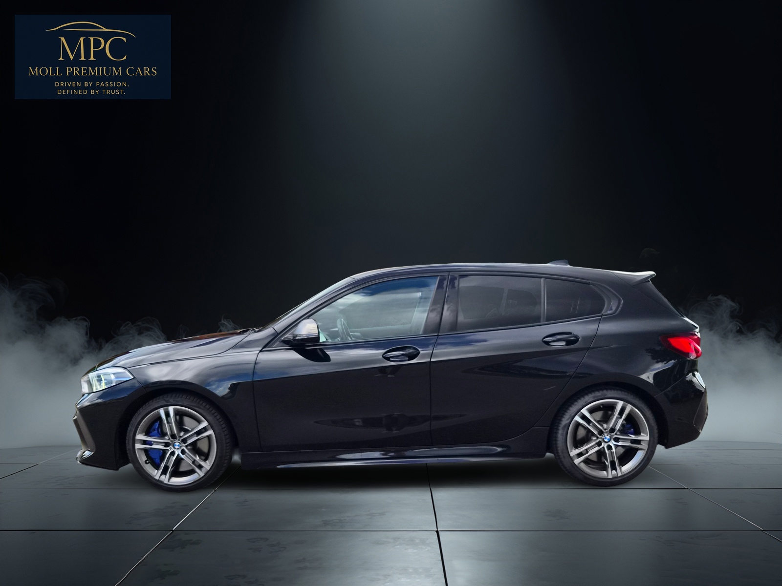 BMW M135i xDrive Steptronic-image-9