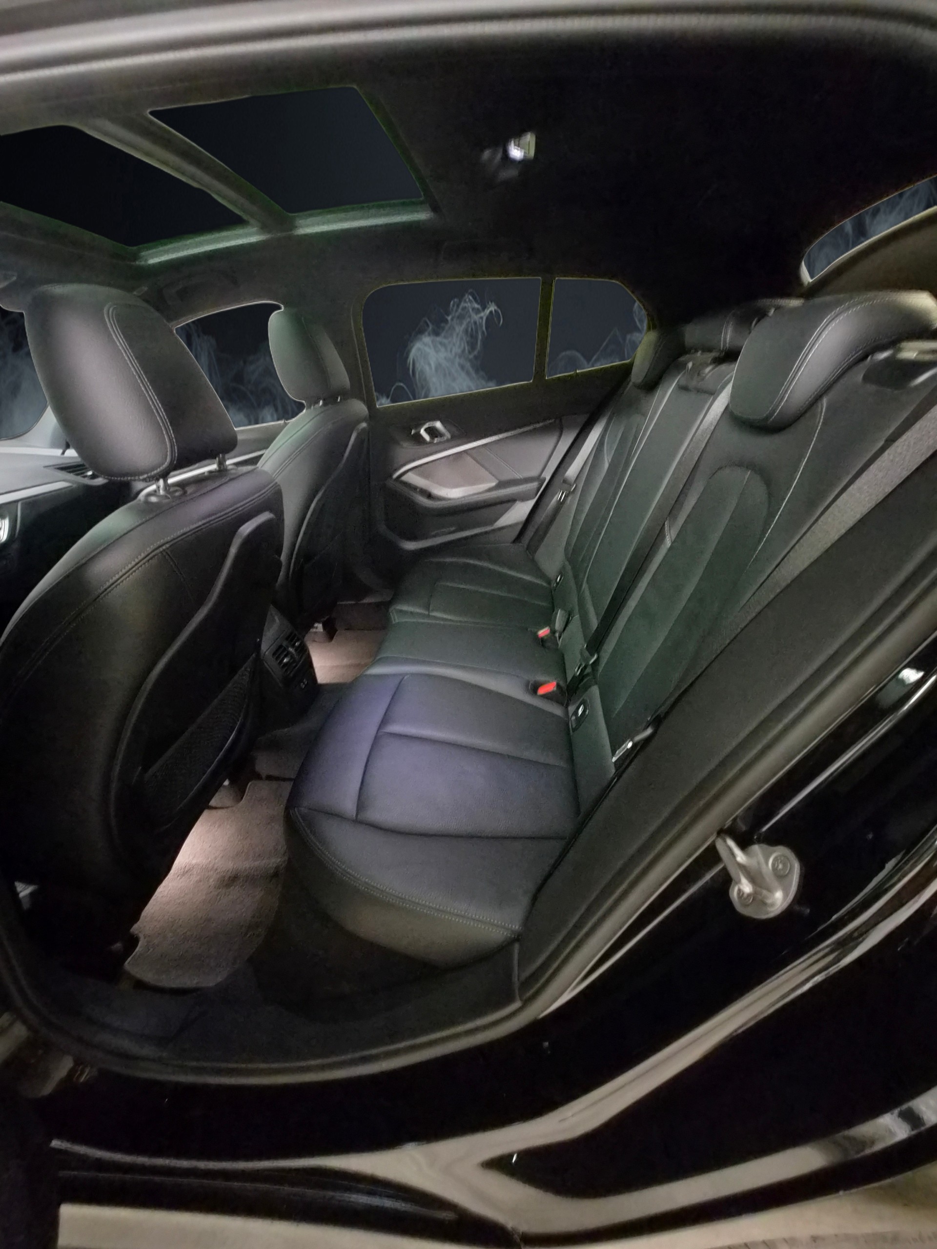 BMW M135i xDrive Steptronic-image-20