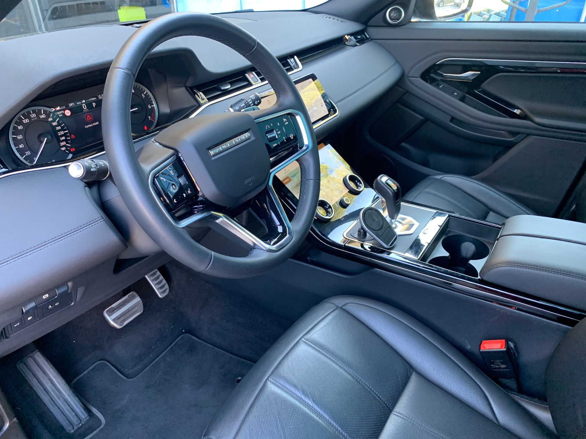 LAND ROVER Range Rover Evoque R-Dynamic P 300e SE AT8-image-22
