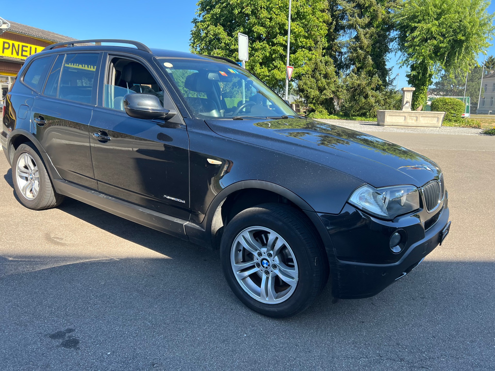 BMW X3 xDrive 20d Access-image-5