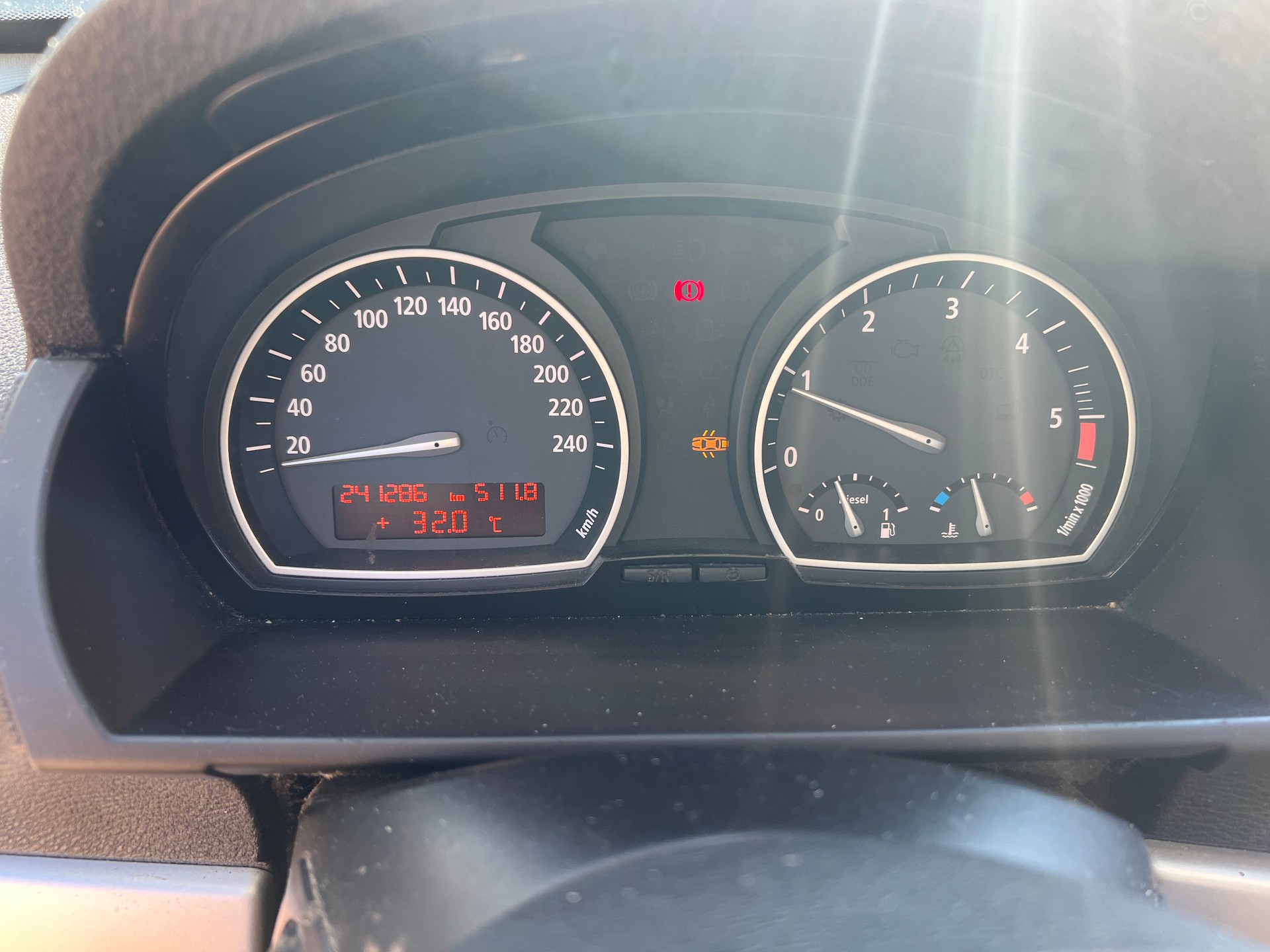 BMW X3 xDrive 20d Access-image-19