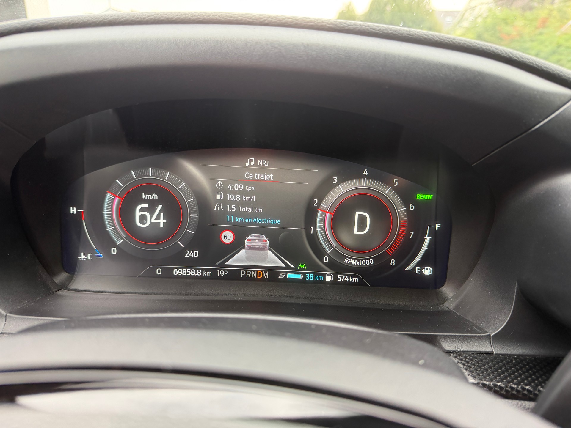 FORD 3.0 V6 Plug-in Hybrid Platinum-image-4