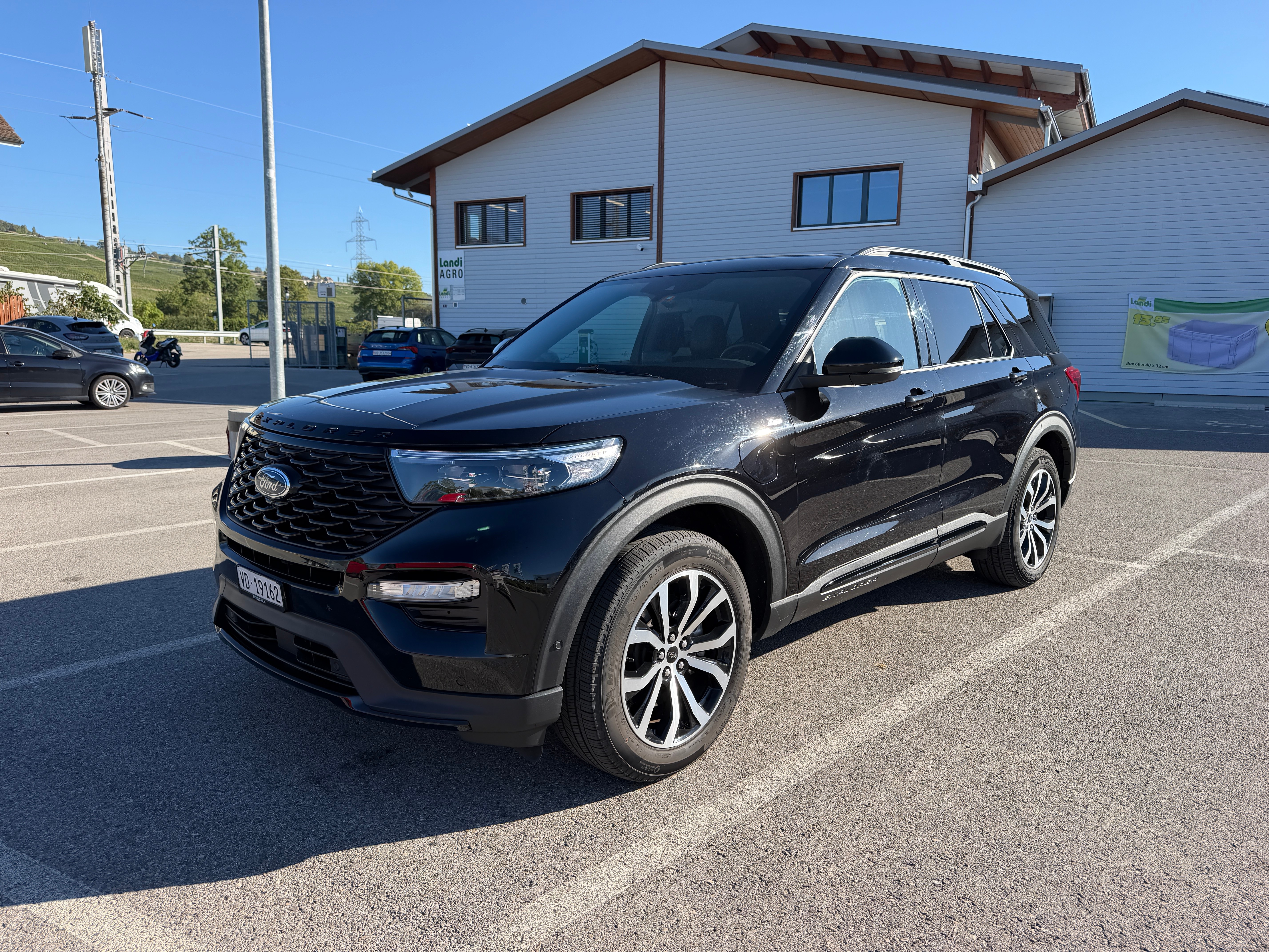 Car photo