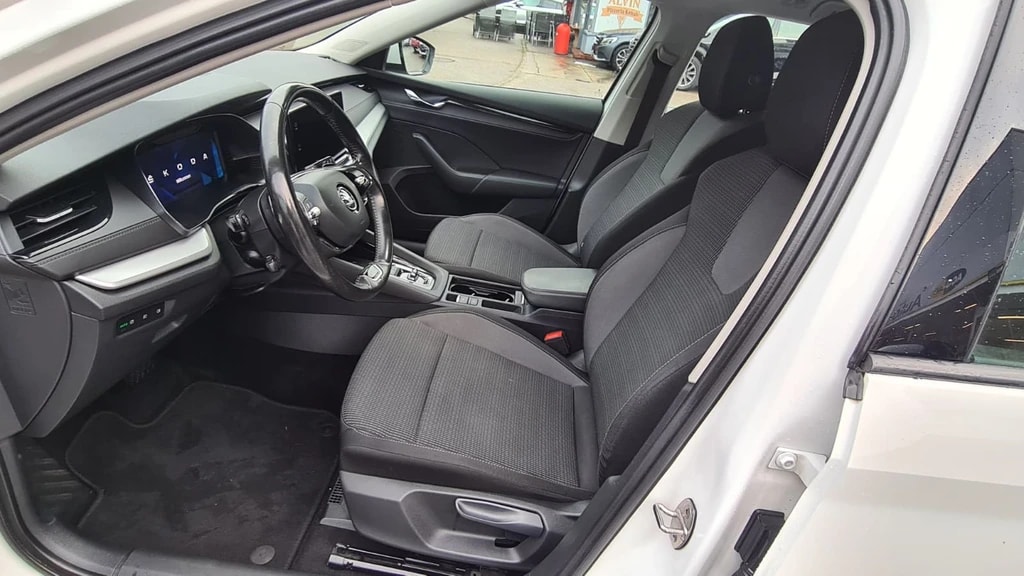 SKODA Octavia Combi 1.0 TSI mHEV DSG Ambition ** Gr-Navi ** Sitzheizung ** ACC ** Virtual Cockpit ** Modell 2022 **-image-10