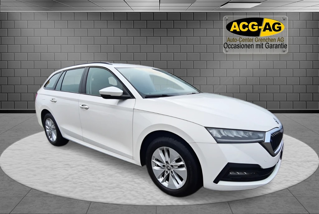 SKODA Octavia Combi 1.0 TSI mHEV DSG Ambition ** Gr-Navi ** Sitzheizung ** ACC ** Virtual Cockpit ** Modell 2022 **-image-0