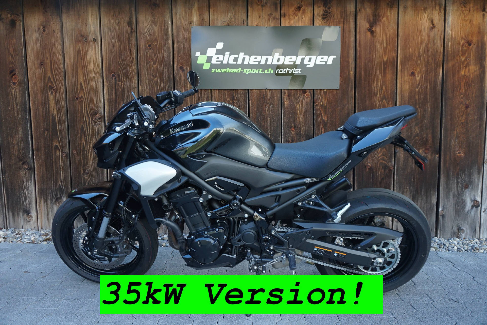 KAWASAKI Z 900 ABS (A2) (35kW) Leovinci LV Corsa S Full Black Edition Auspuff
