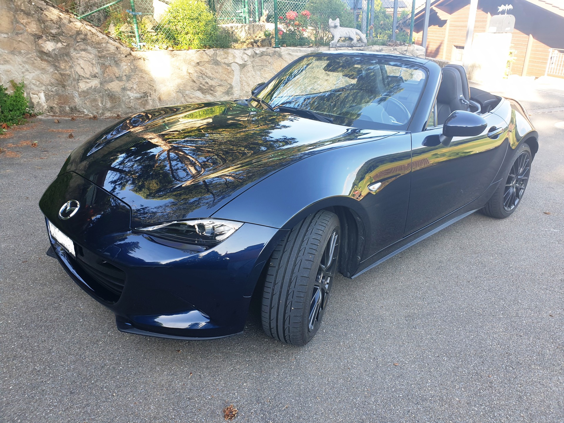MAZDA 2.0 Revolution-image-0