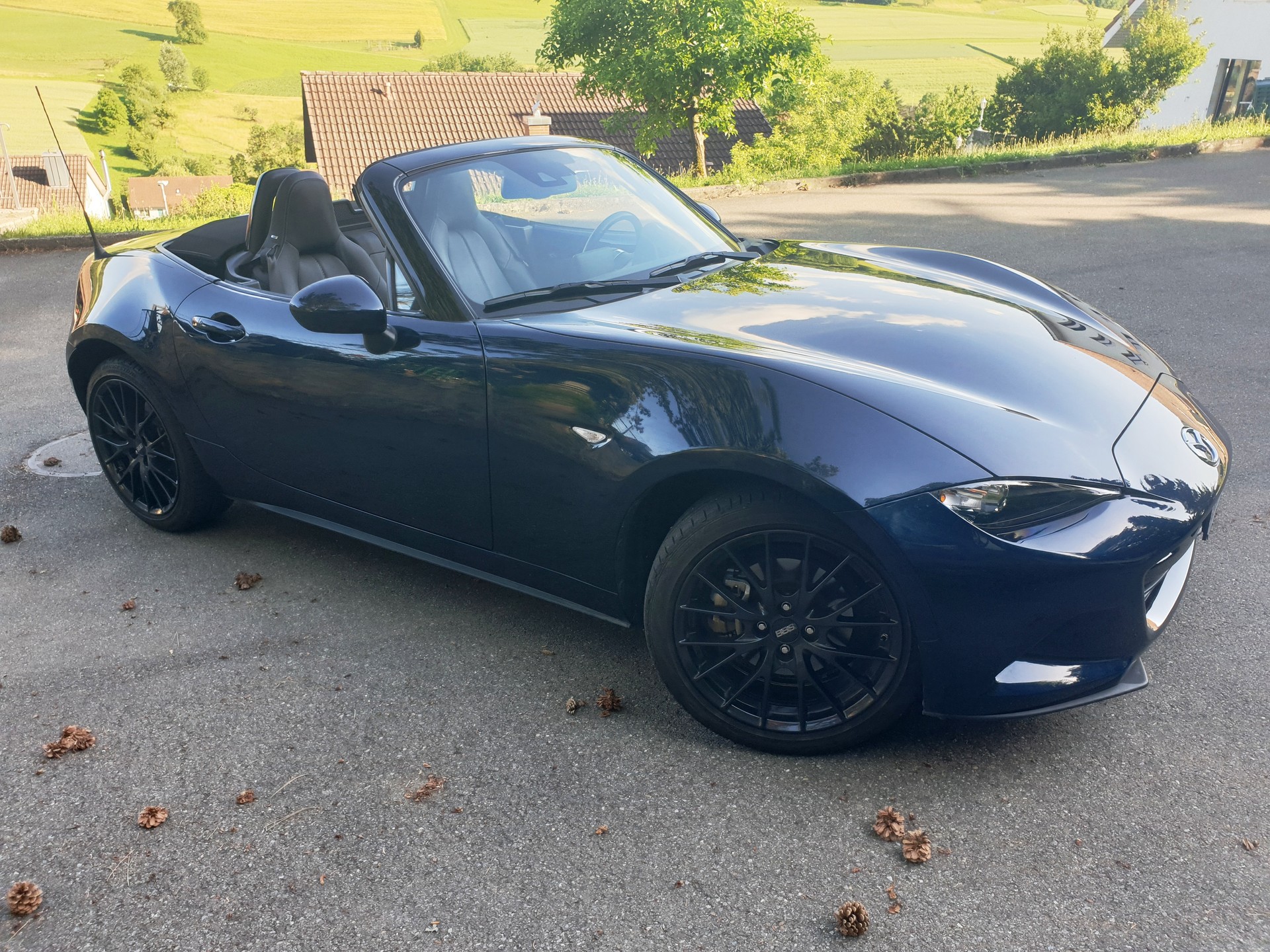 MAZDA 2.0 Revolution-image-2