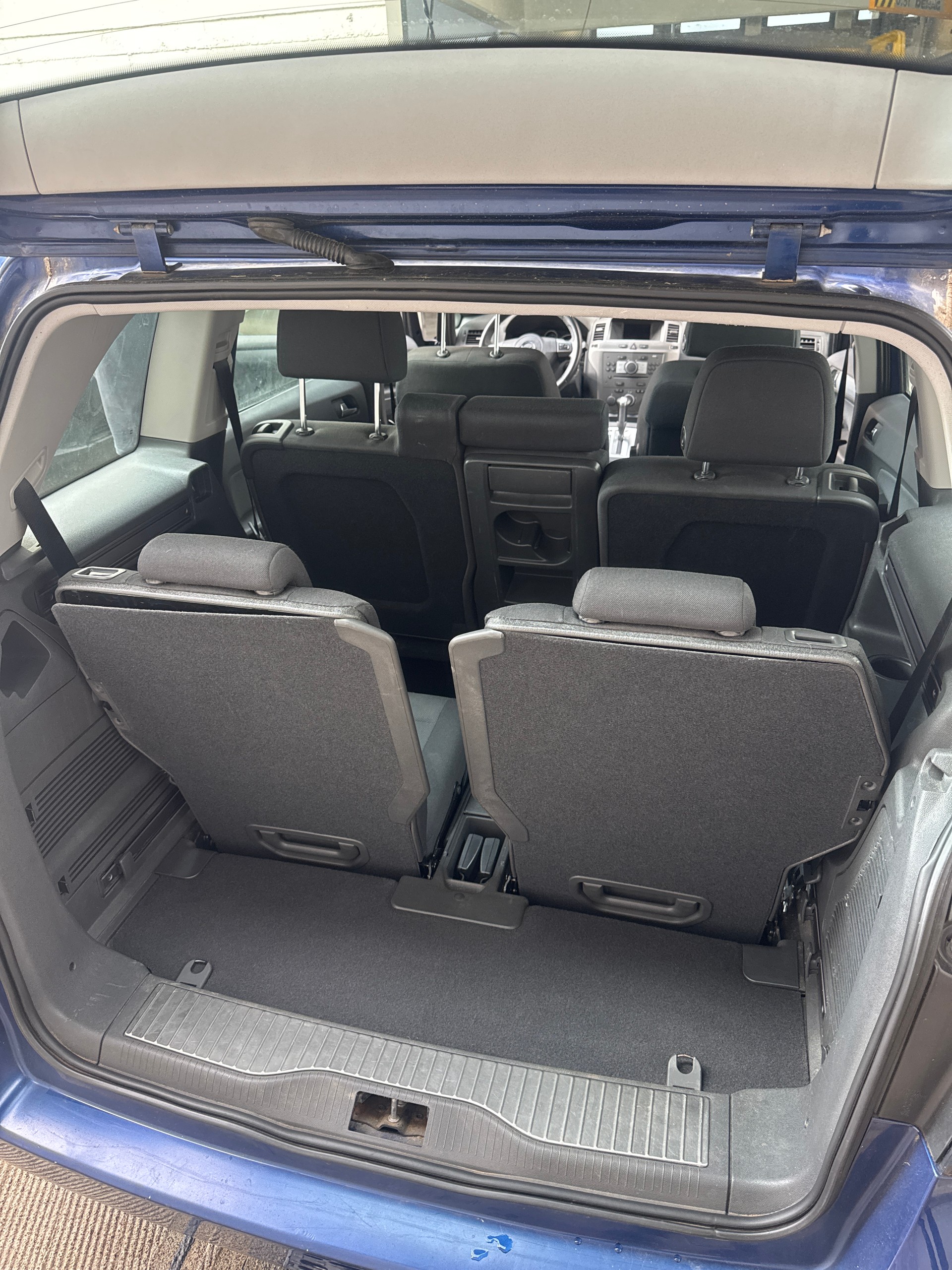 OPEL Zafira 2.2i 16V Essentia-image-3