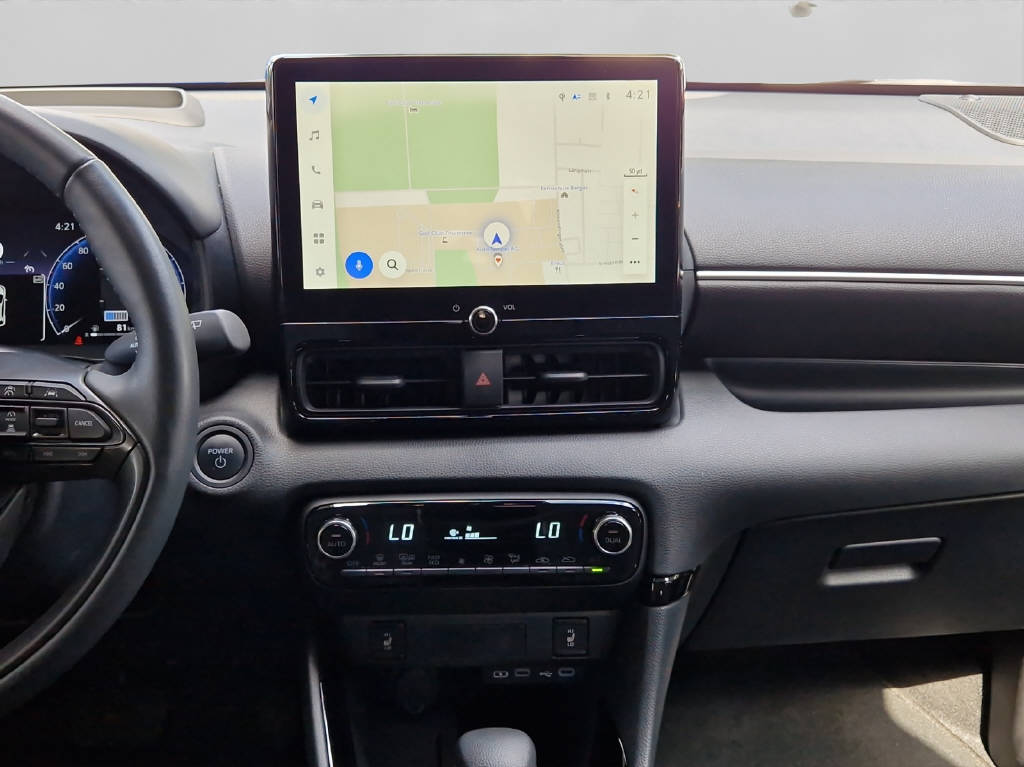 TOYOTA Yaris 1.5 VVT-i HSD Premium 45938/000-image-11