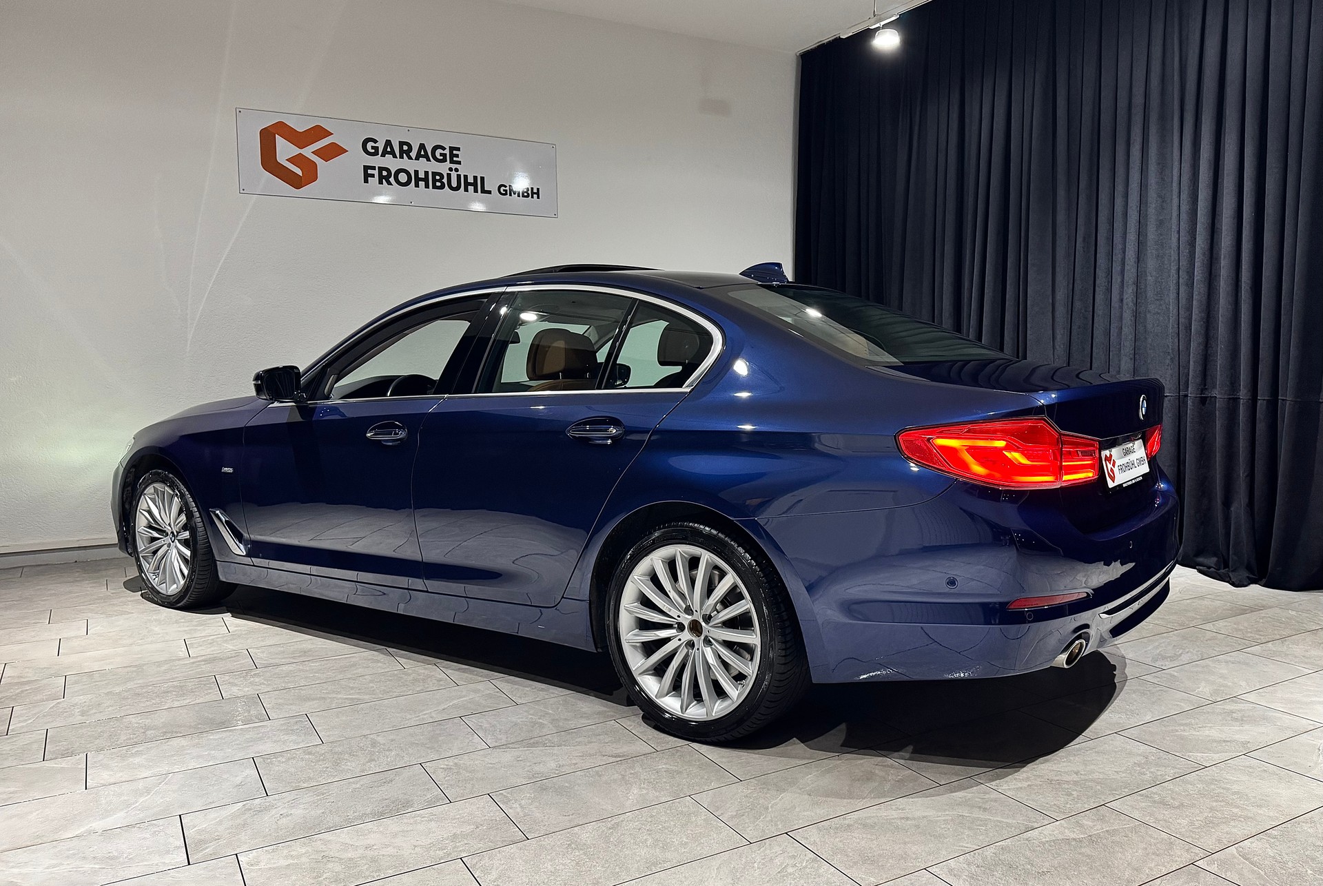 BMW 530d xDrive Luxury Line Steptronic | 1.Hand | CH |-image-6