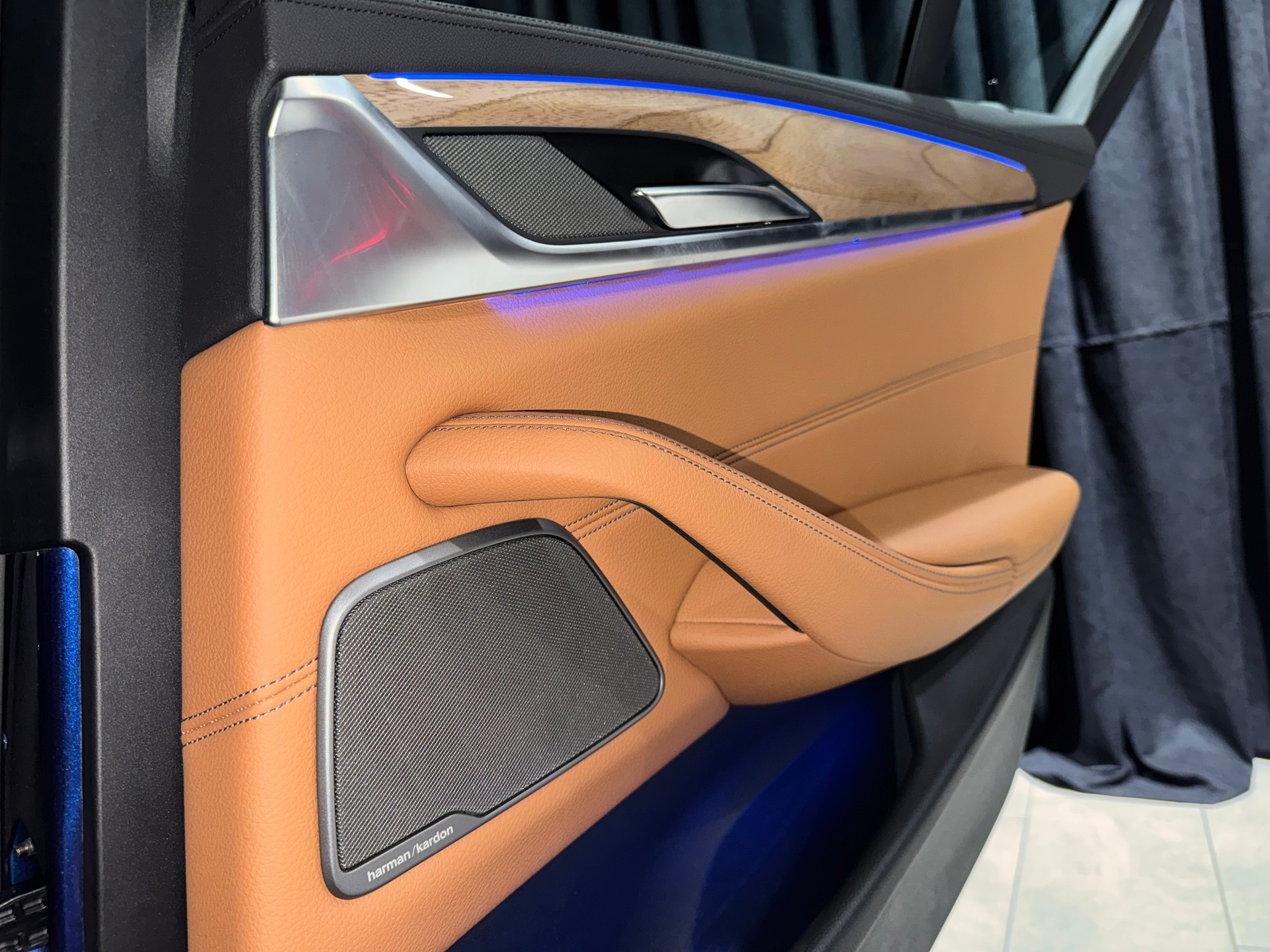 BMW 530d xDrive Luxury Line Steptronic | 1.Hand | CH |-image-22