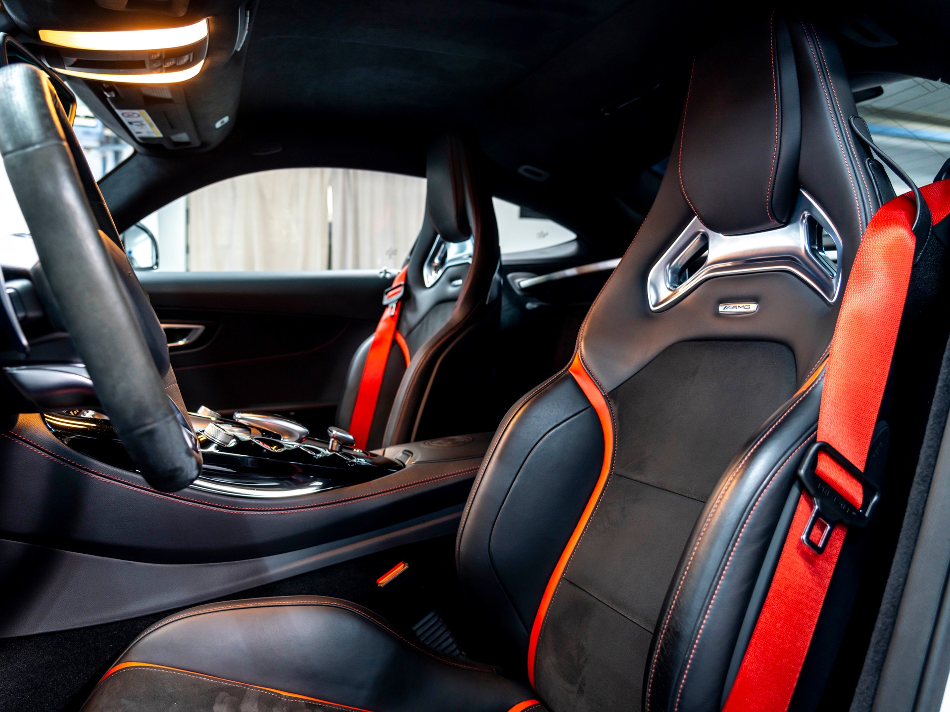 MERCEDES-BENZ AMG GT S Edition 1 Speedshift DCT-image-27