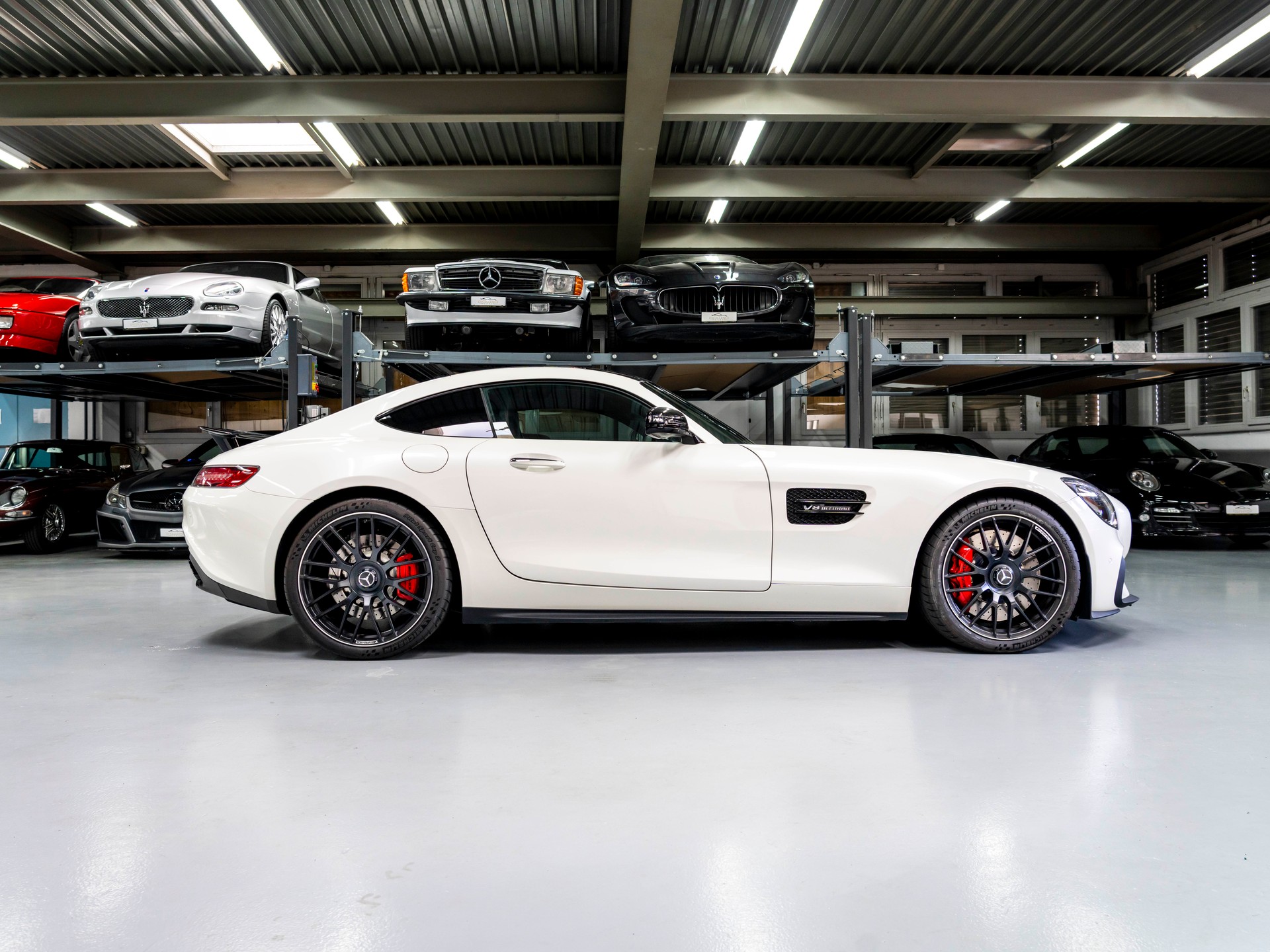 MERCEDES-BENZ AMG GT S Edition 1 Speedshift DCT-image-4
