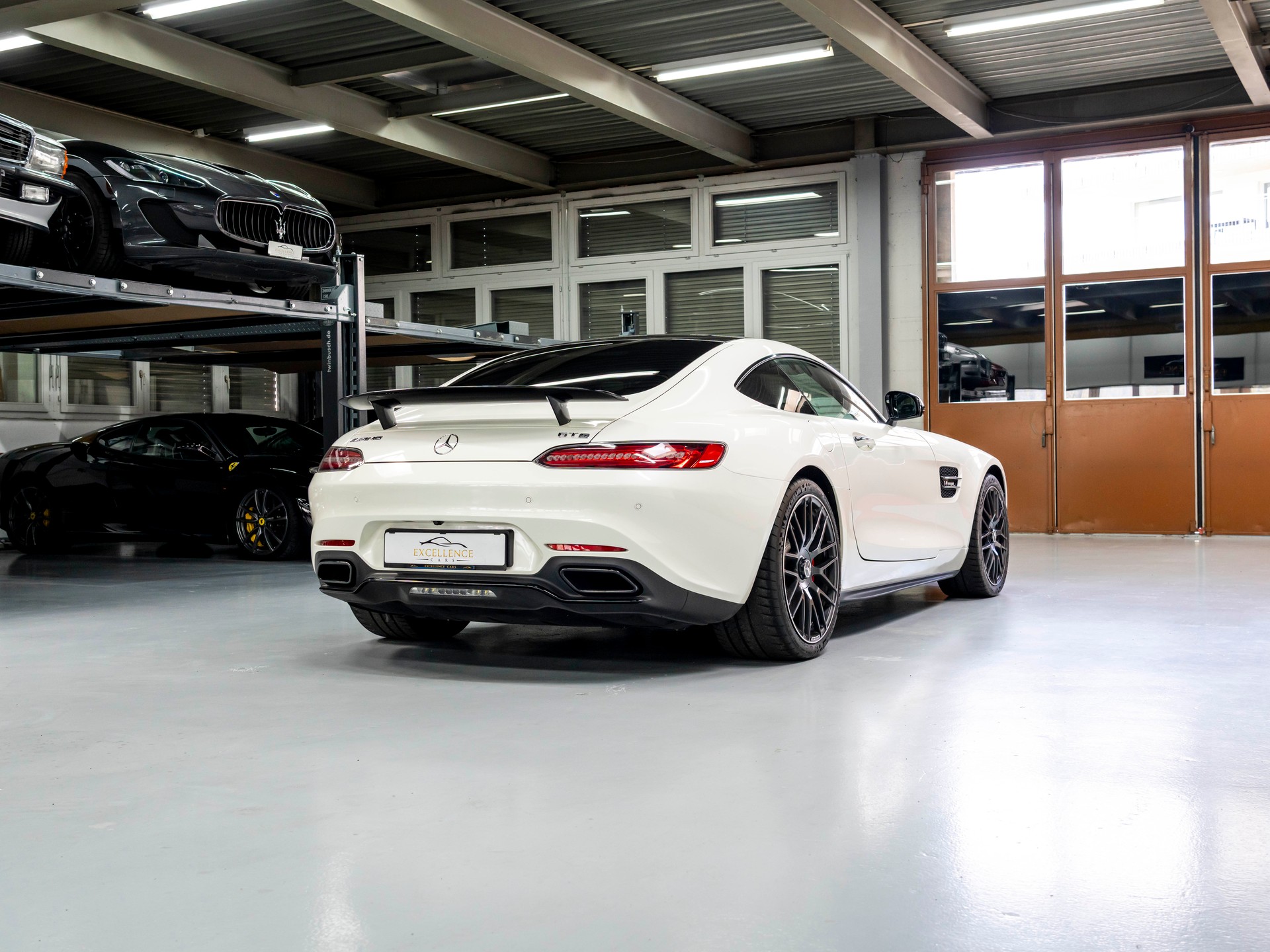 MERCEDES-BENZ AMG GT S Edition 1 Speedshift DCT-image-5