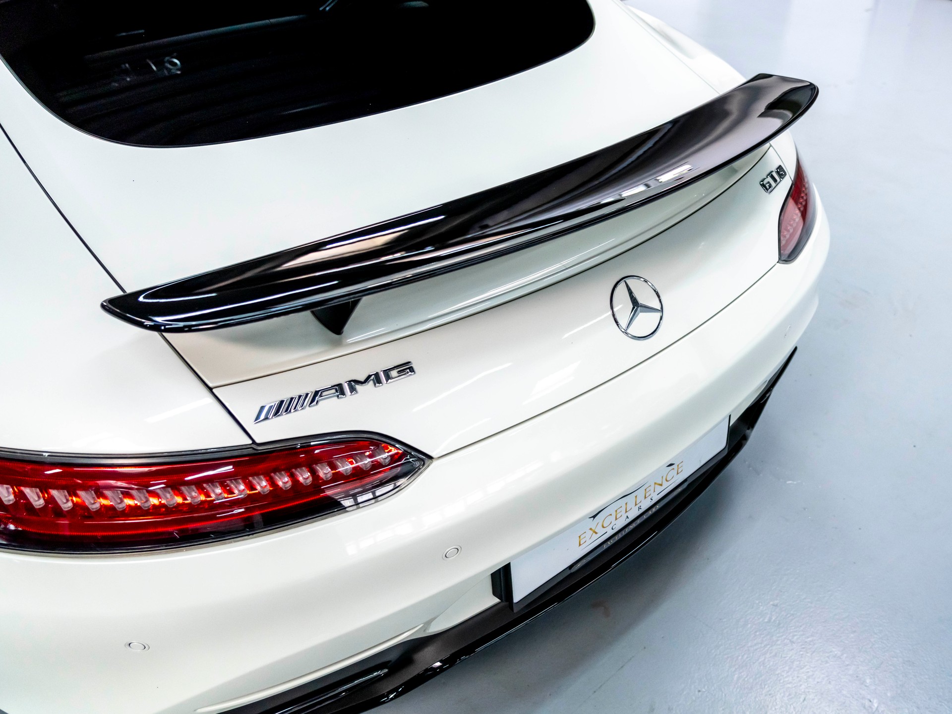 MERCEDES-BENZ AMG GT S Edition 1 Speedshift DCT-image-29