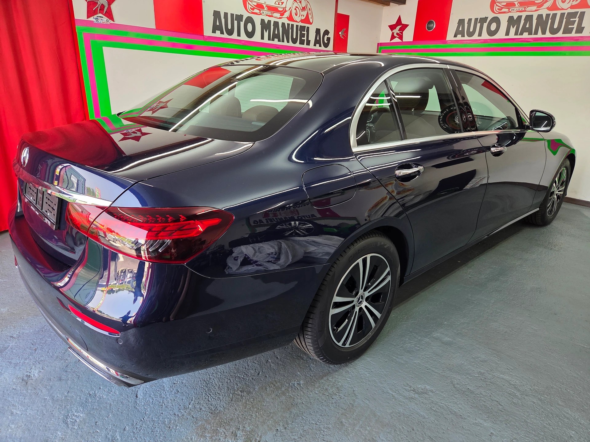 MERCEDES-BENZ E 220 d Avantgarde 9G-Tronic-image-7