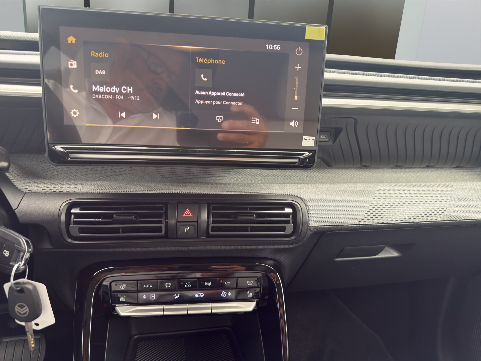 CITROEN C3 Aircross 1.2 Hybrid Plus-image-12