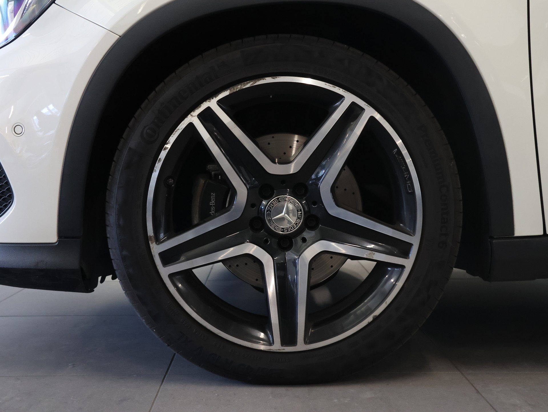 MERCEDES-BENZ GLA 250 4Matic 7G-DCT *Sitzheizung* *Rückfahrkamera* *Panoramadach*-image-10